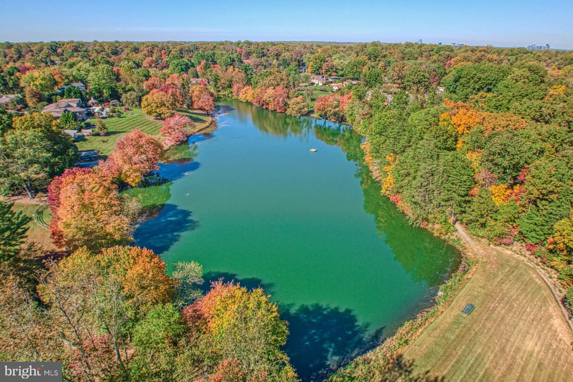 FOX LAKE - Residential