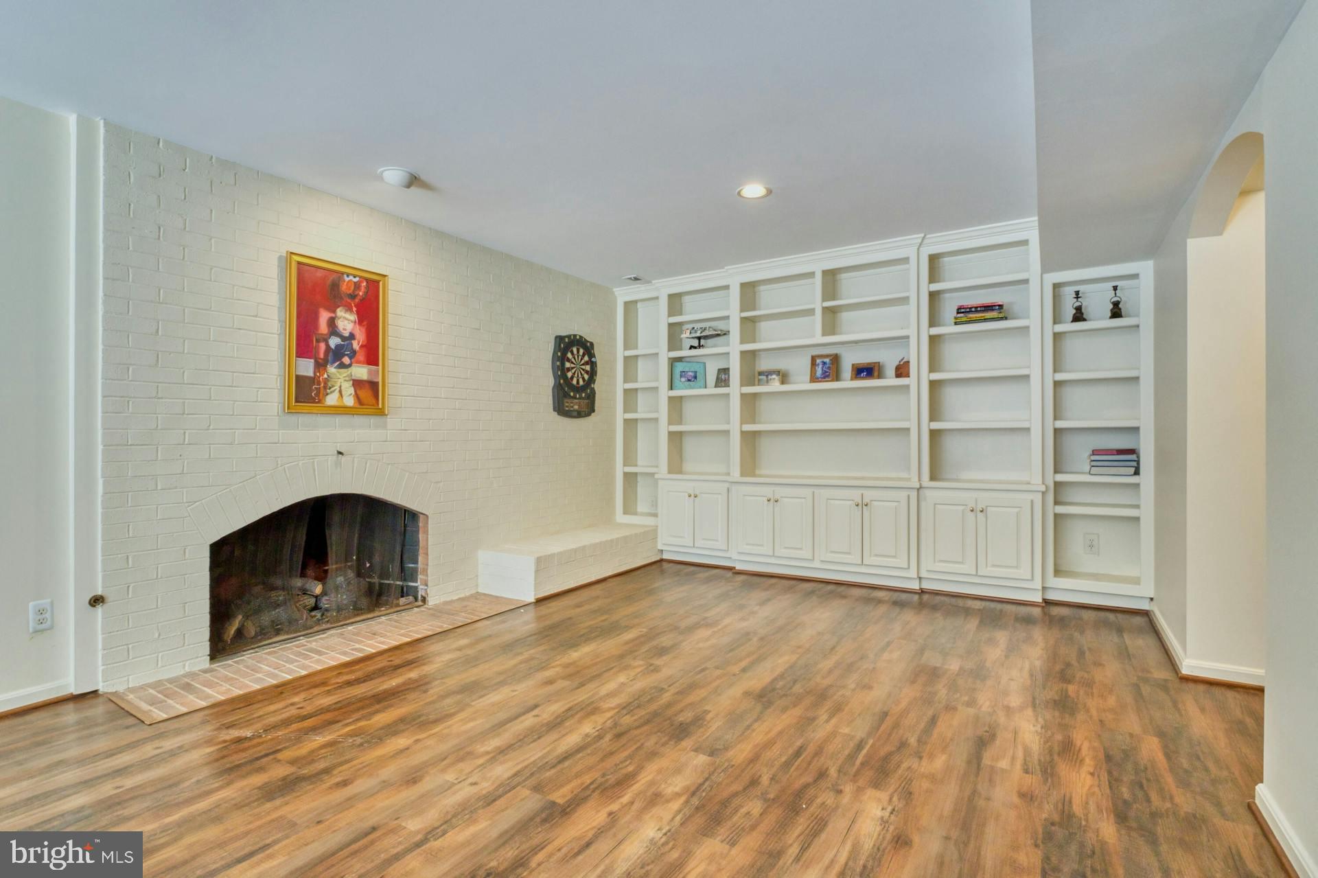 FOX LAKE - Residential