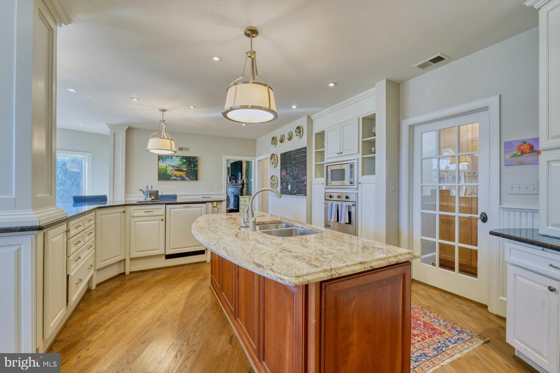 FOX LAKE - Residential