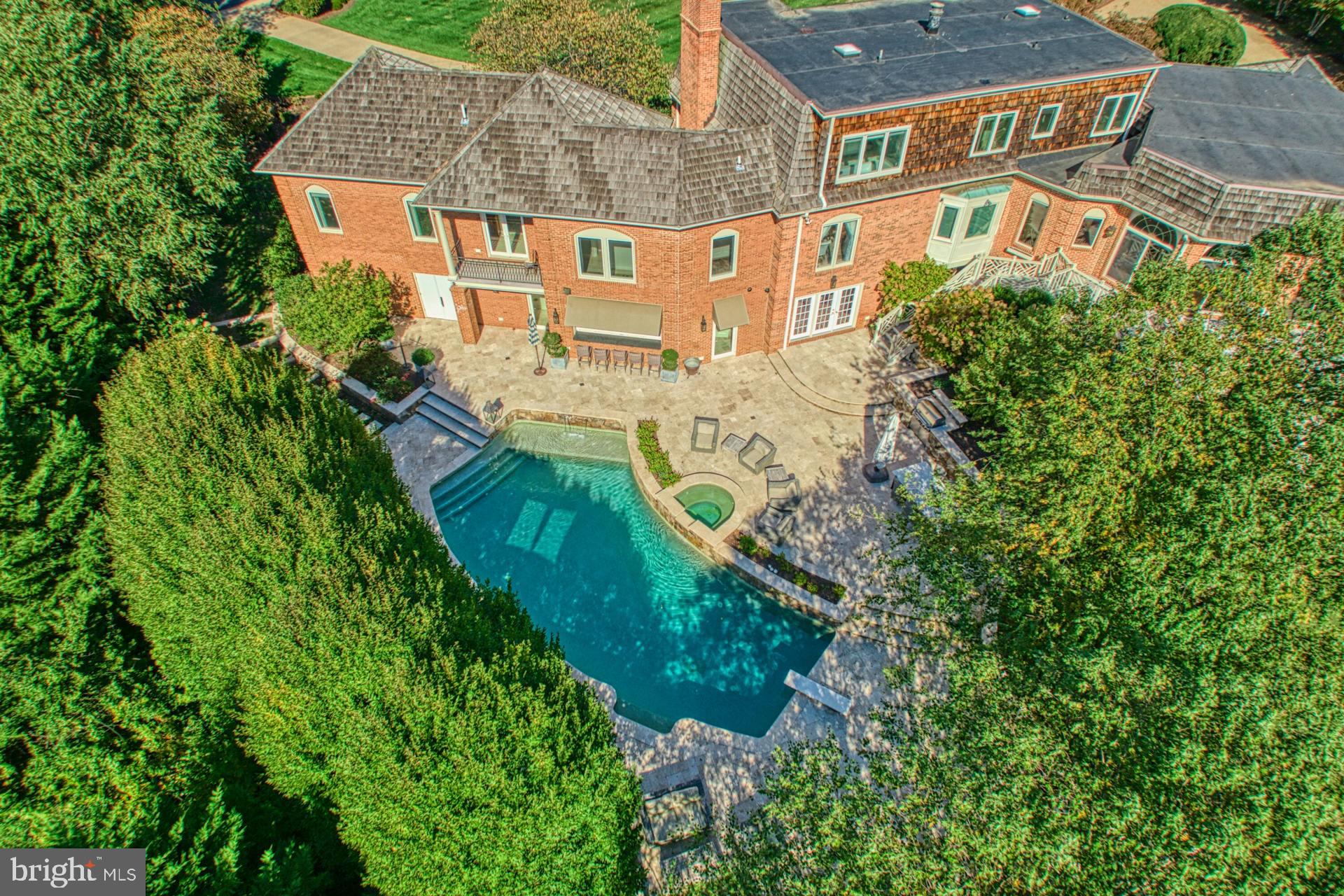 FOX LAKE - Residential