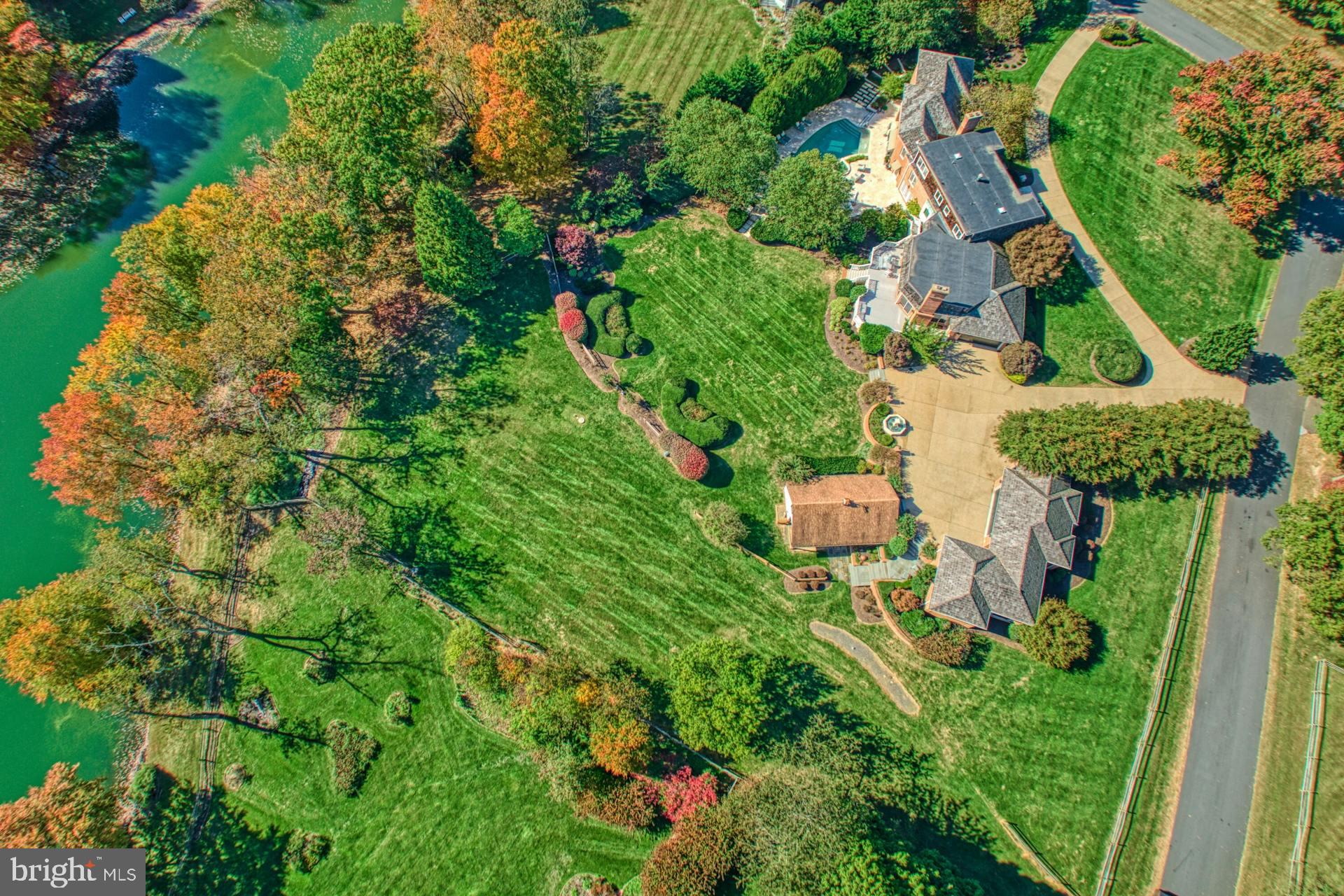 FOX LAKE - Residential