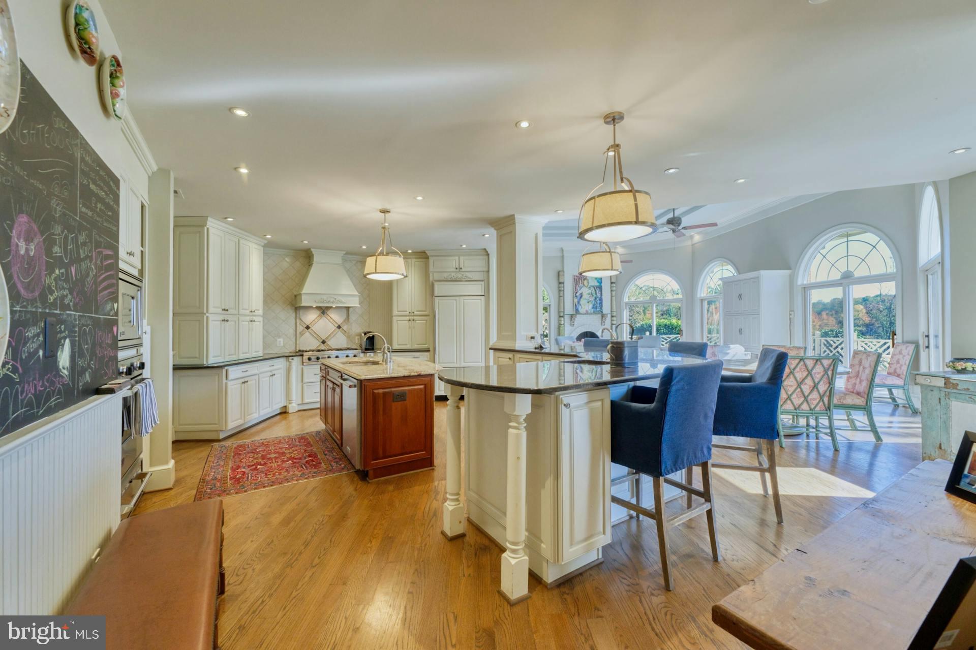 FOX LAKE - Residential