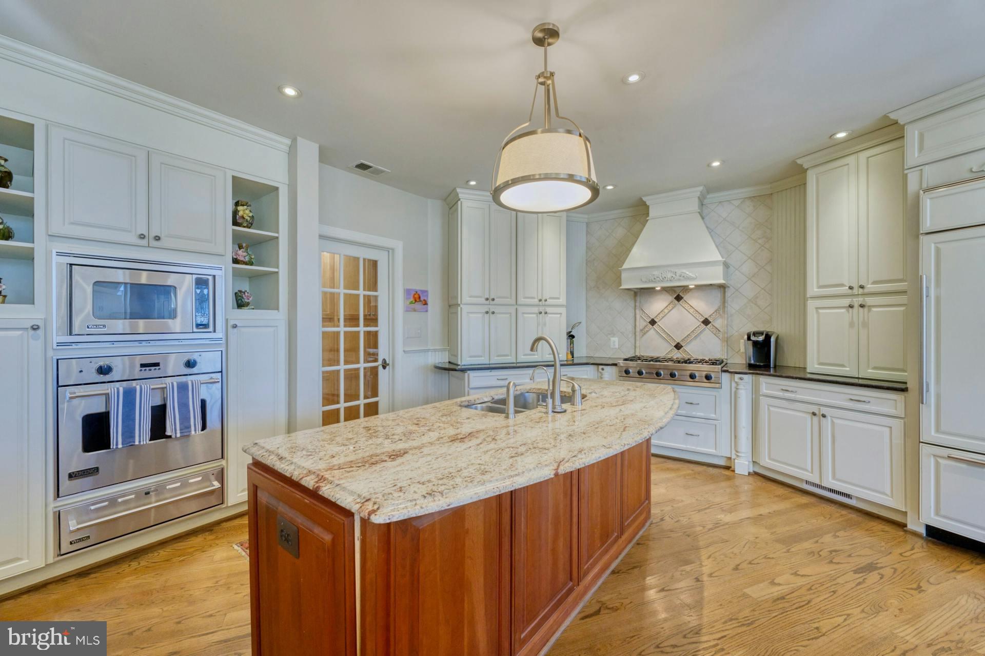 FOX LAKE - Residential