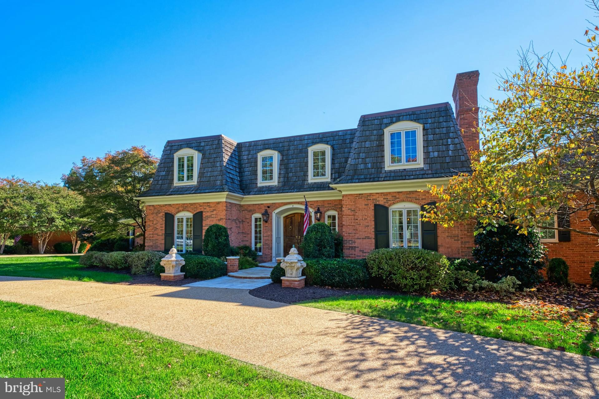 FOX LAKE - Residential