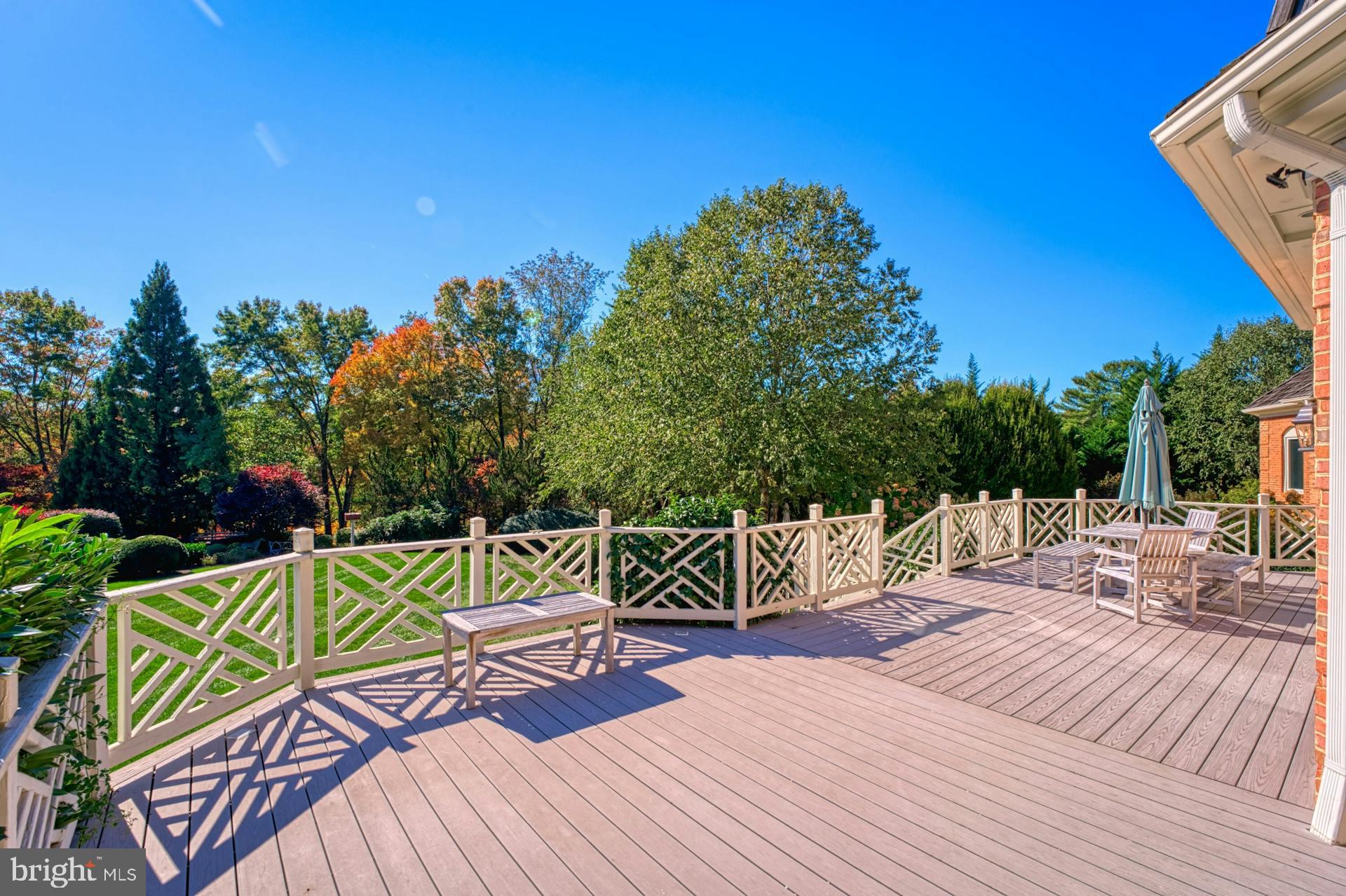 FOX LAKE - Residential