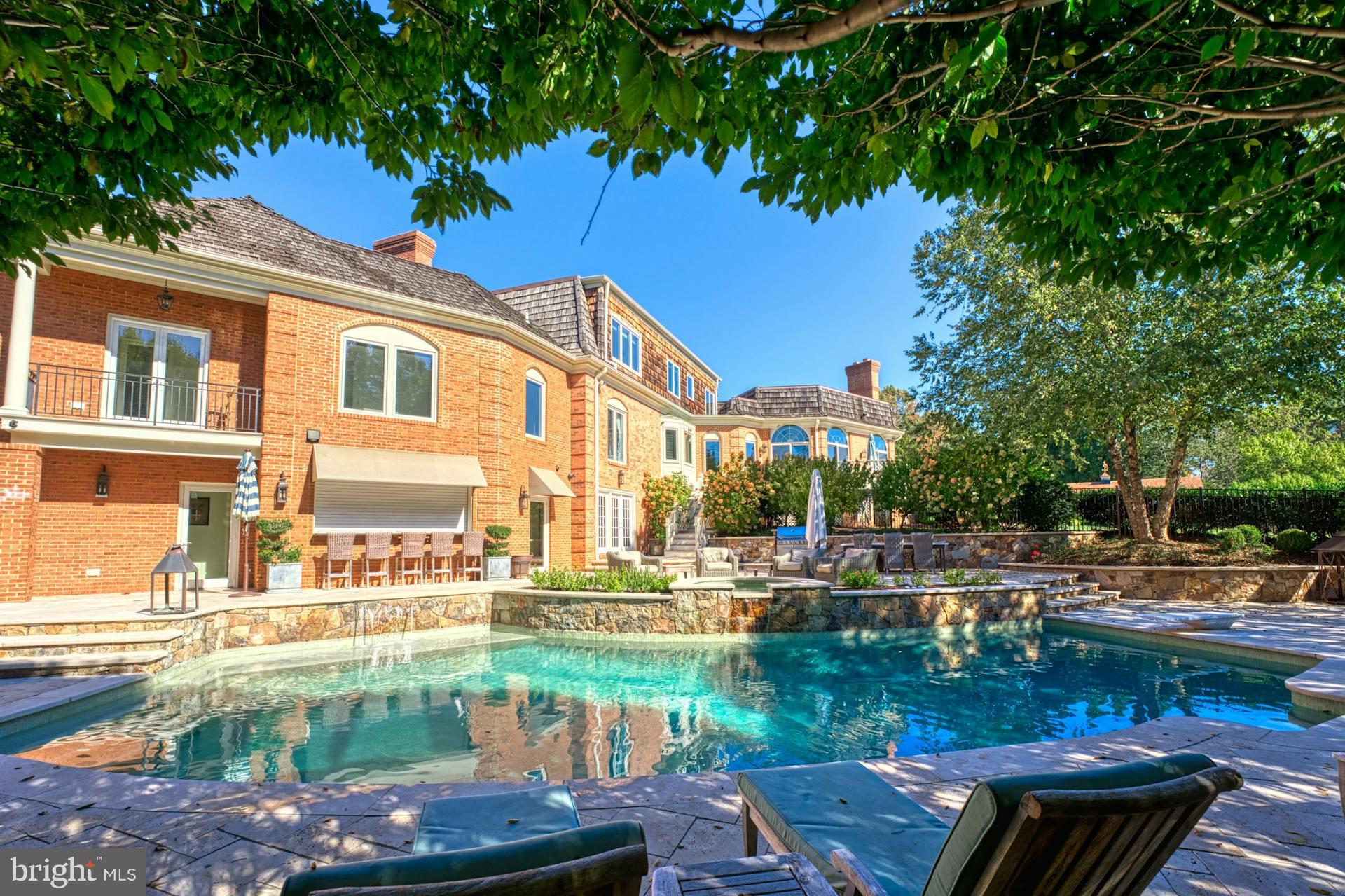 FOX LAKE - Residential