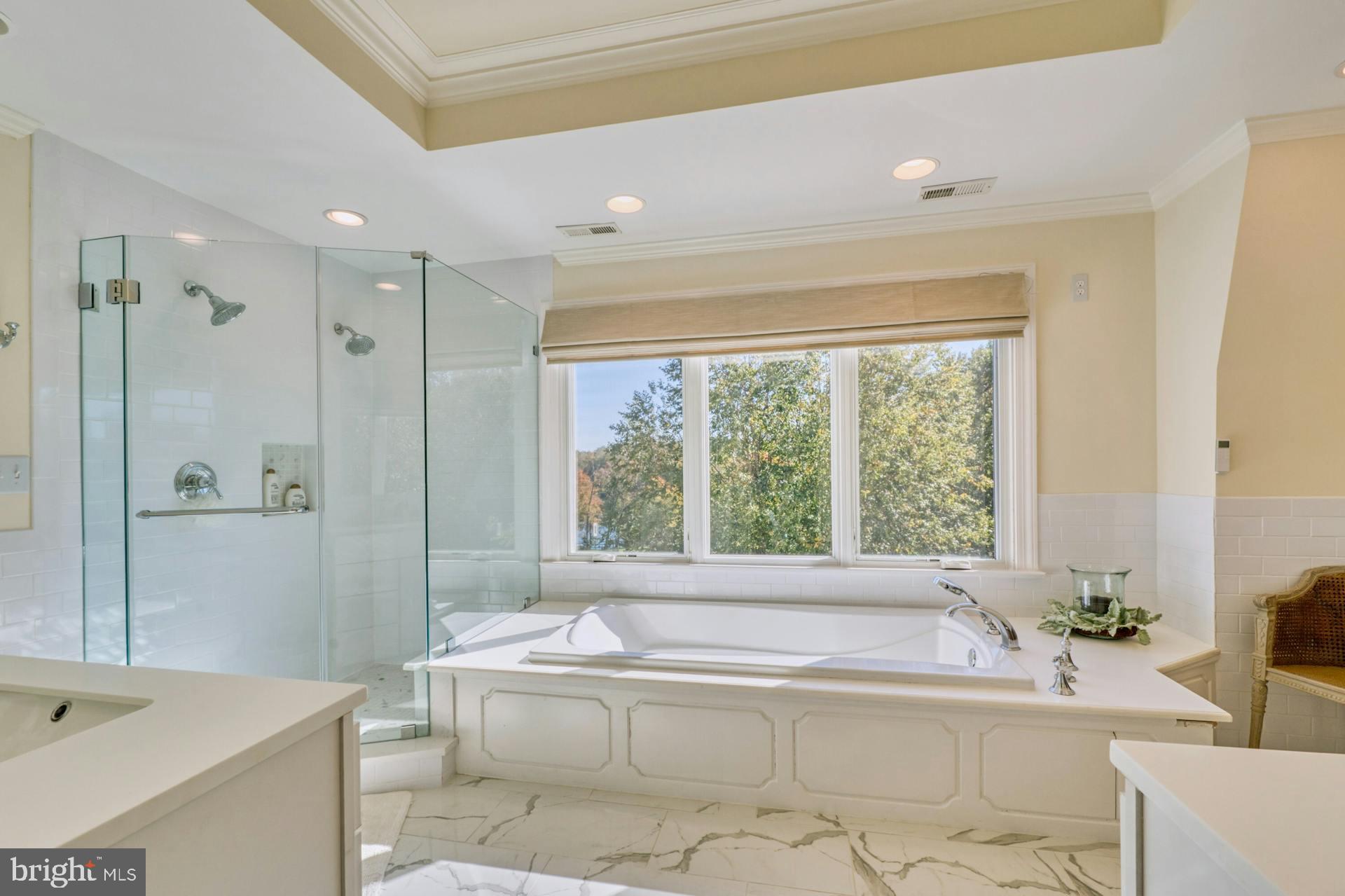 FOX LAKE - Residential