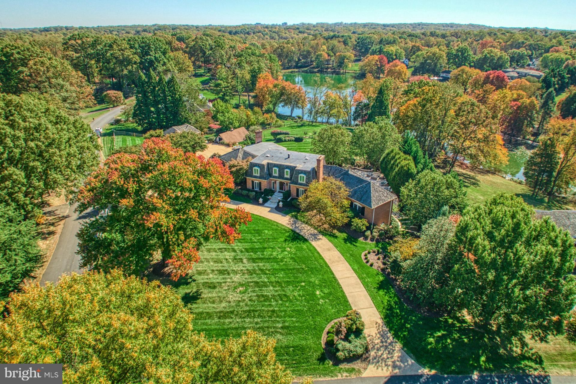 FOX LAKE - Residential
