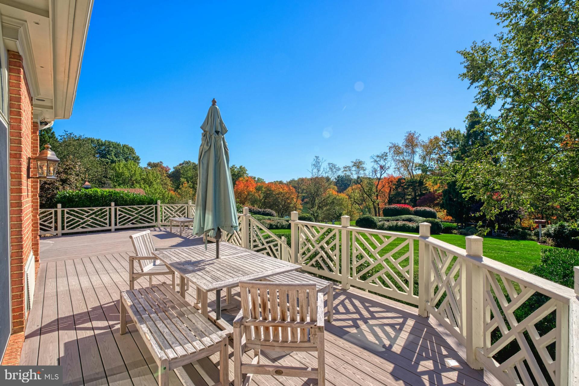 FOX LAKE - Residential