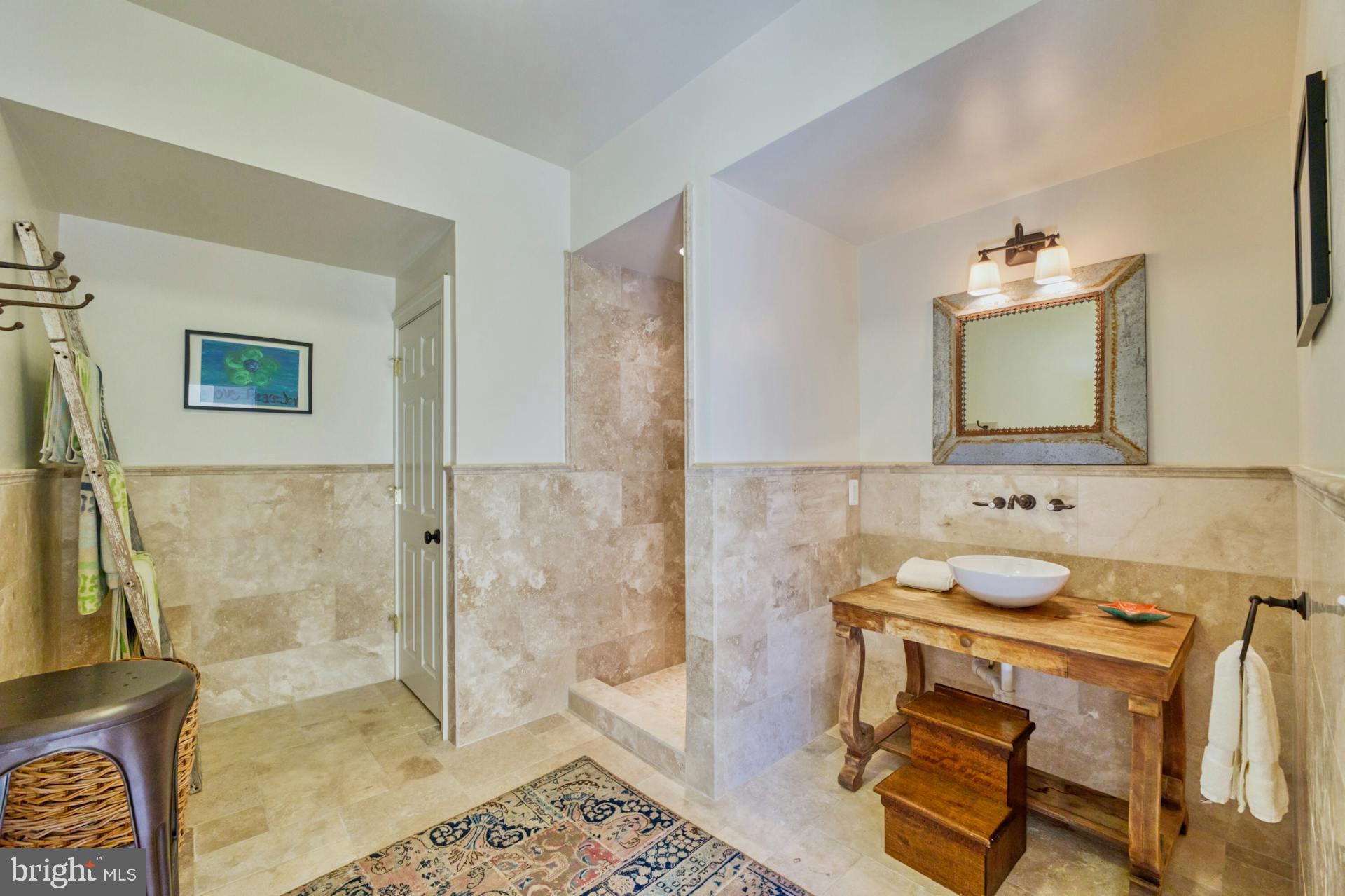 FOX LAKE - Residential