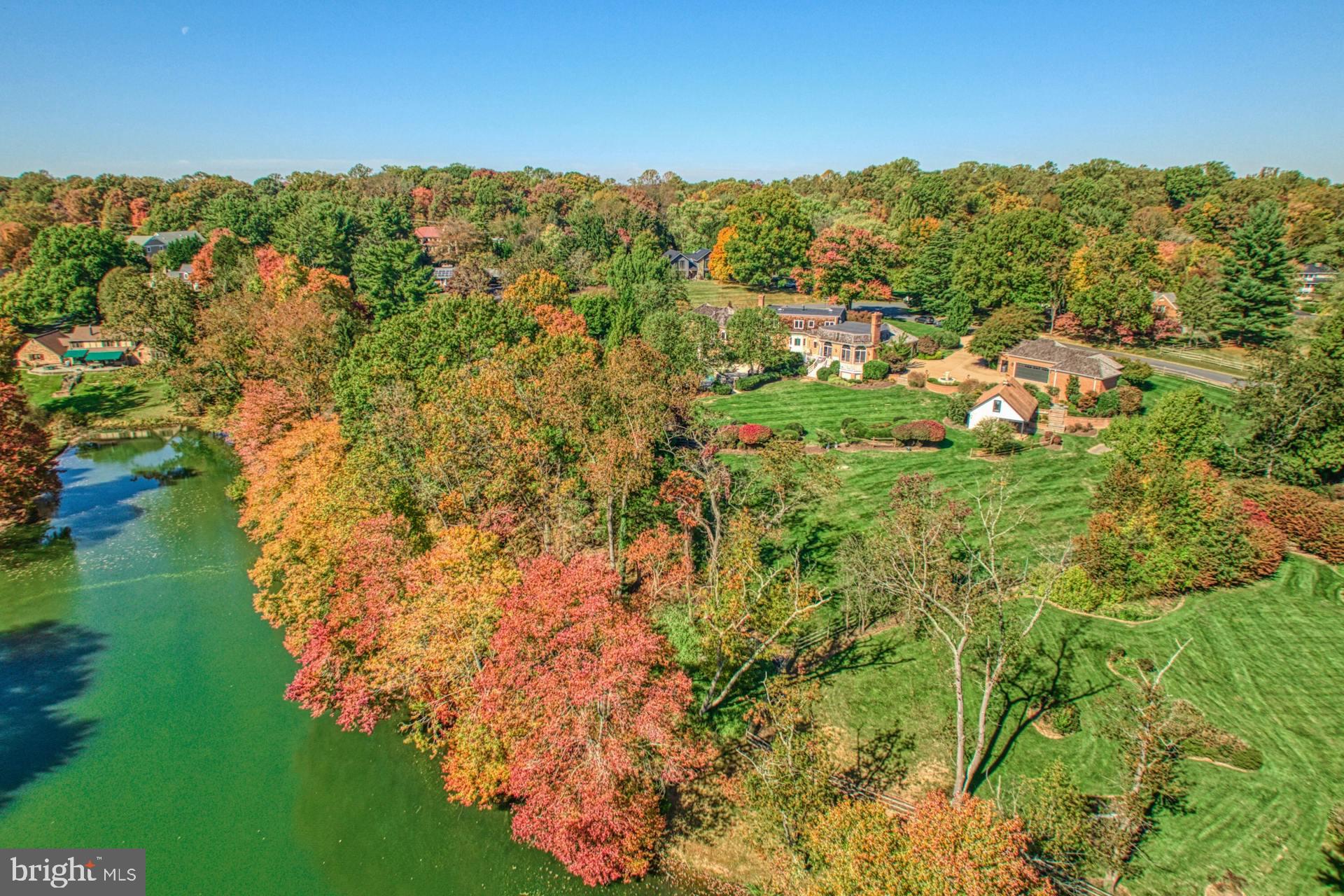 FOX LAKE - Residential