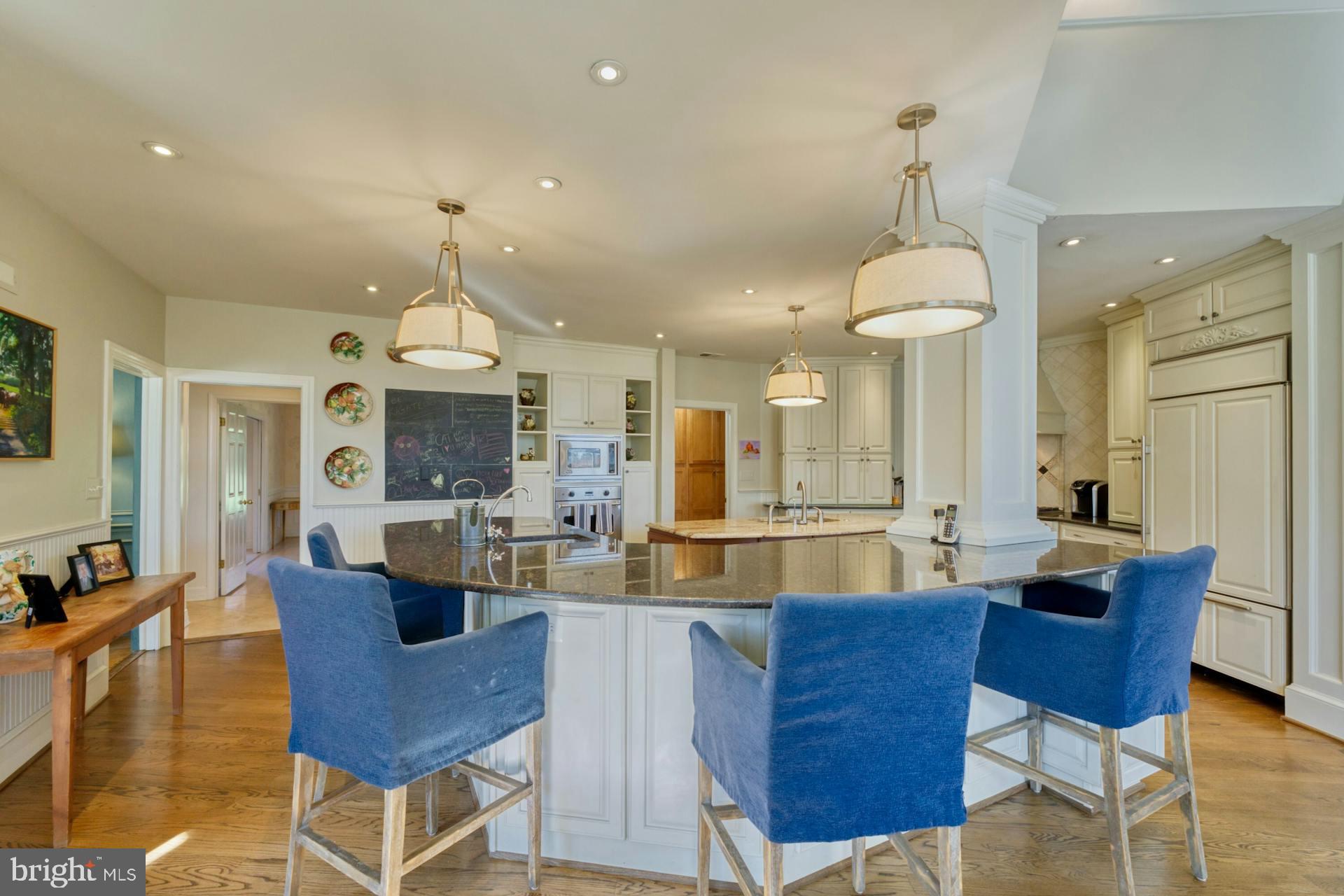 FOX LAKE - Residential