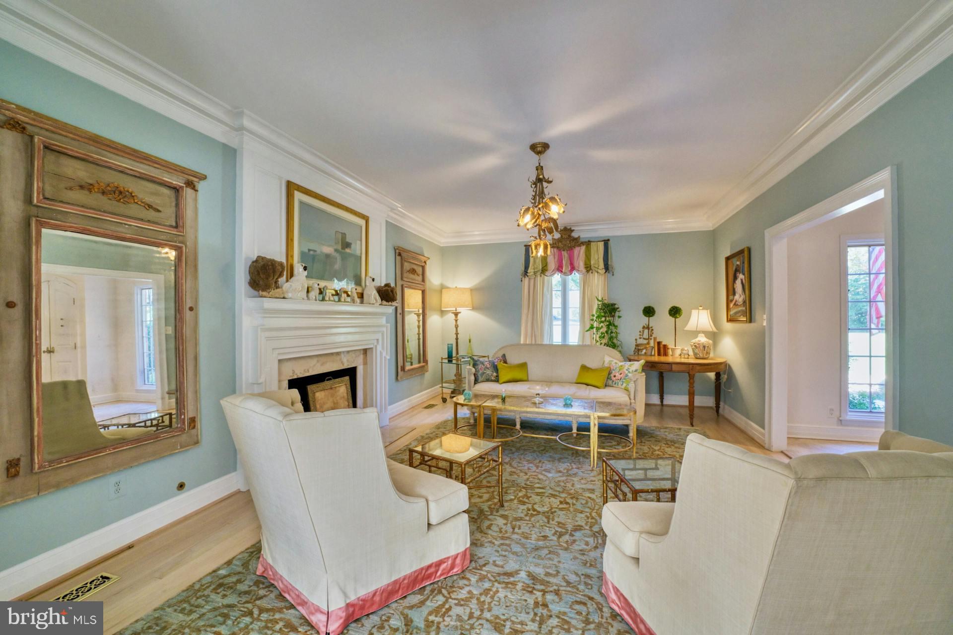 FOX LAKE - Residential