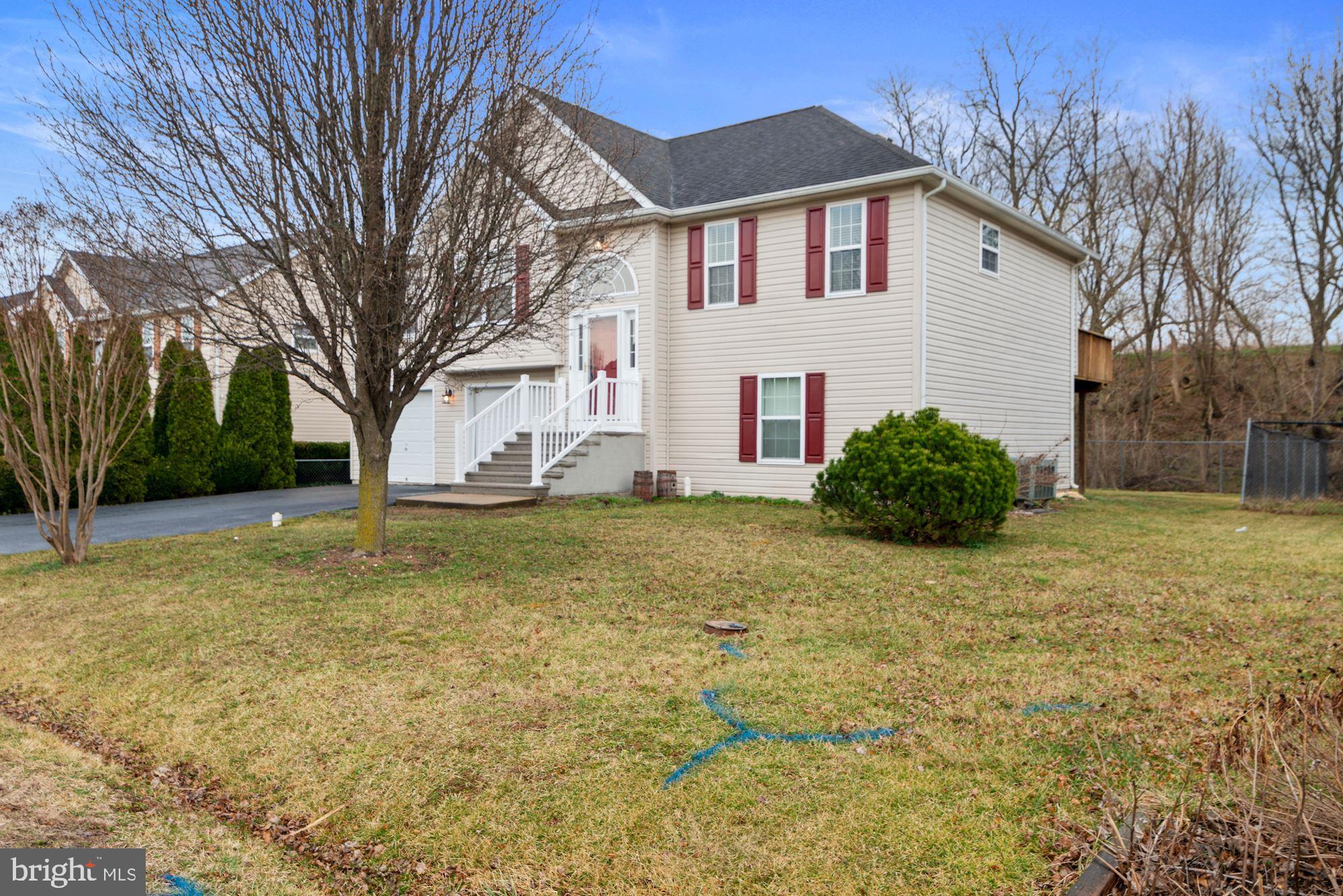 SYCAMORE VILLAGE - Residential