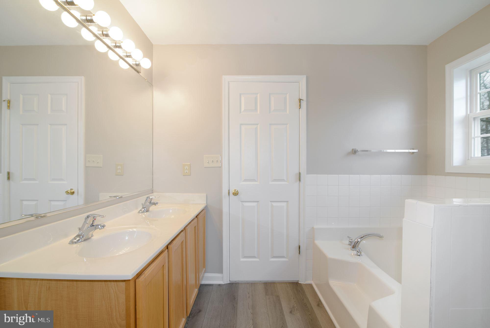 SYCAMORE VILLAGE - Residential