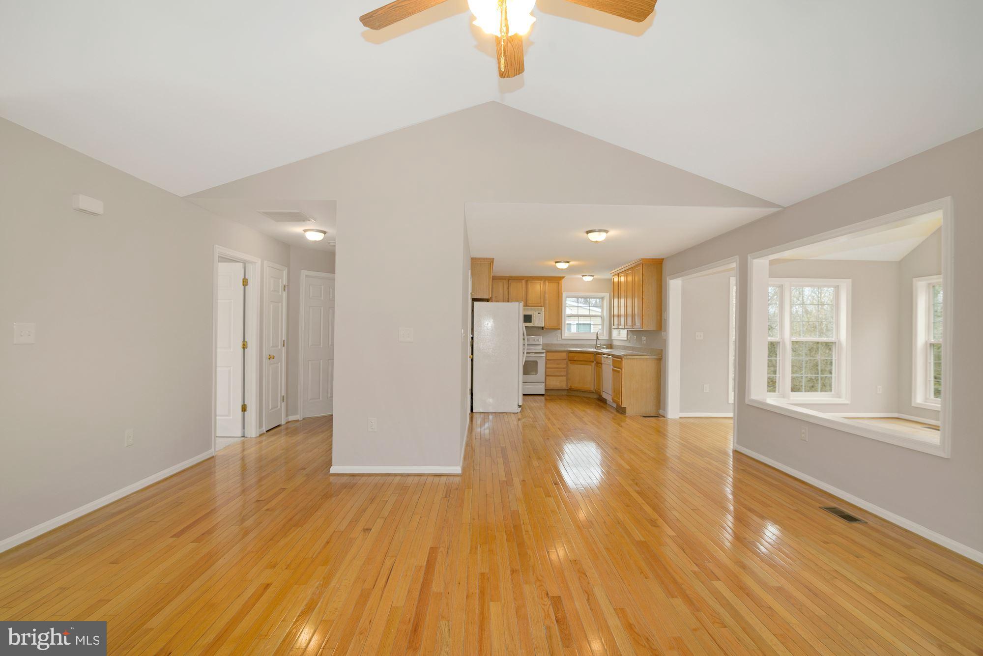 SYCAMORE VILLAGE - Residential