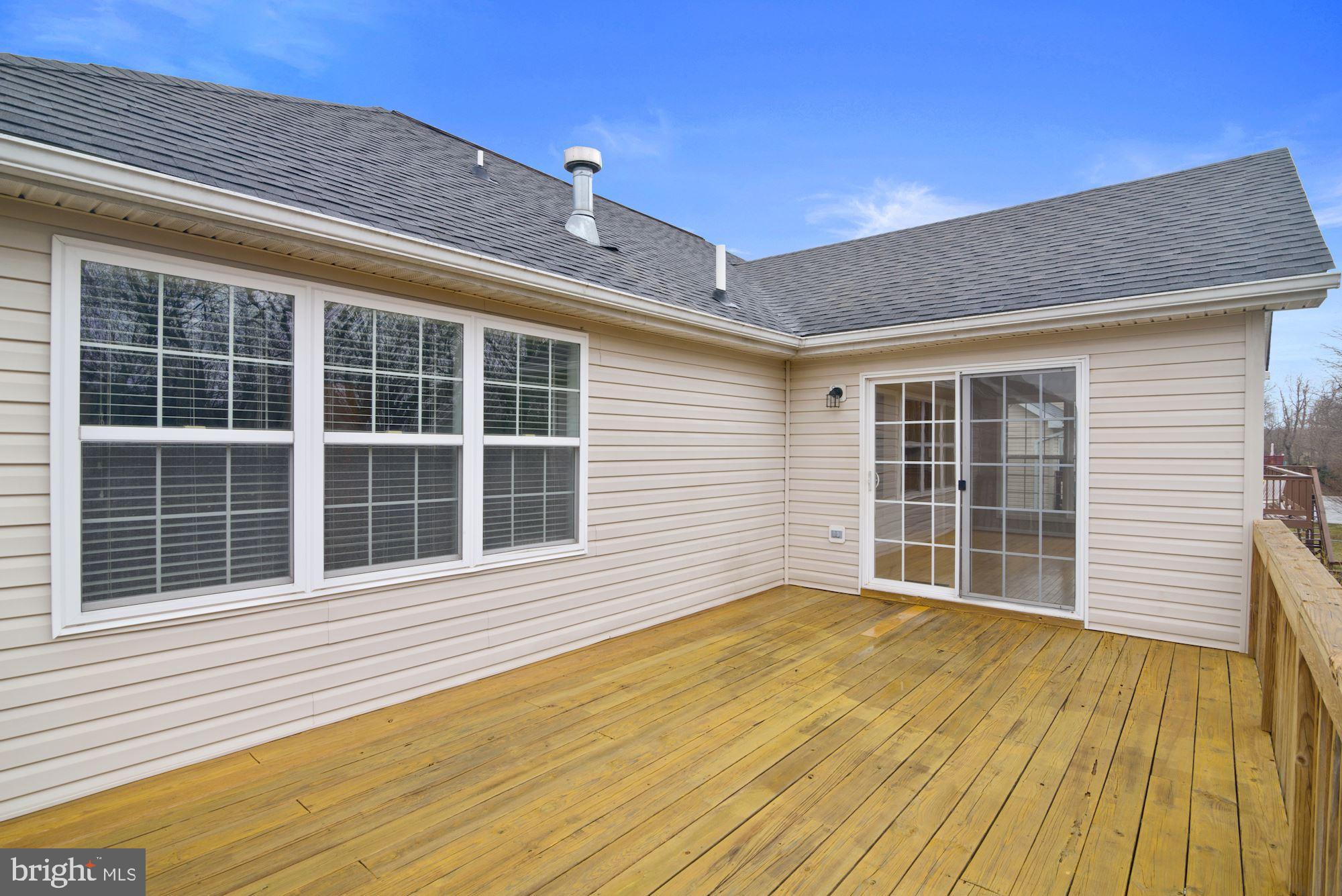 SYCAMORE VILLAGE - Residential