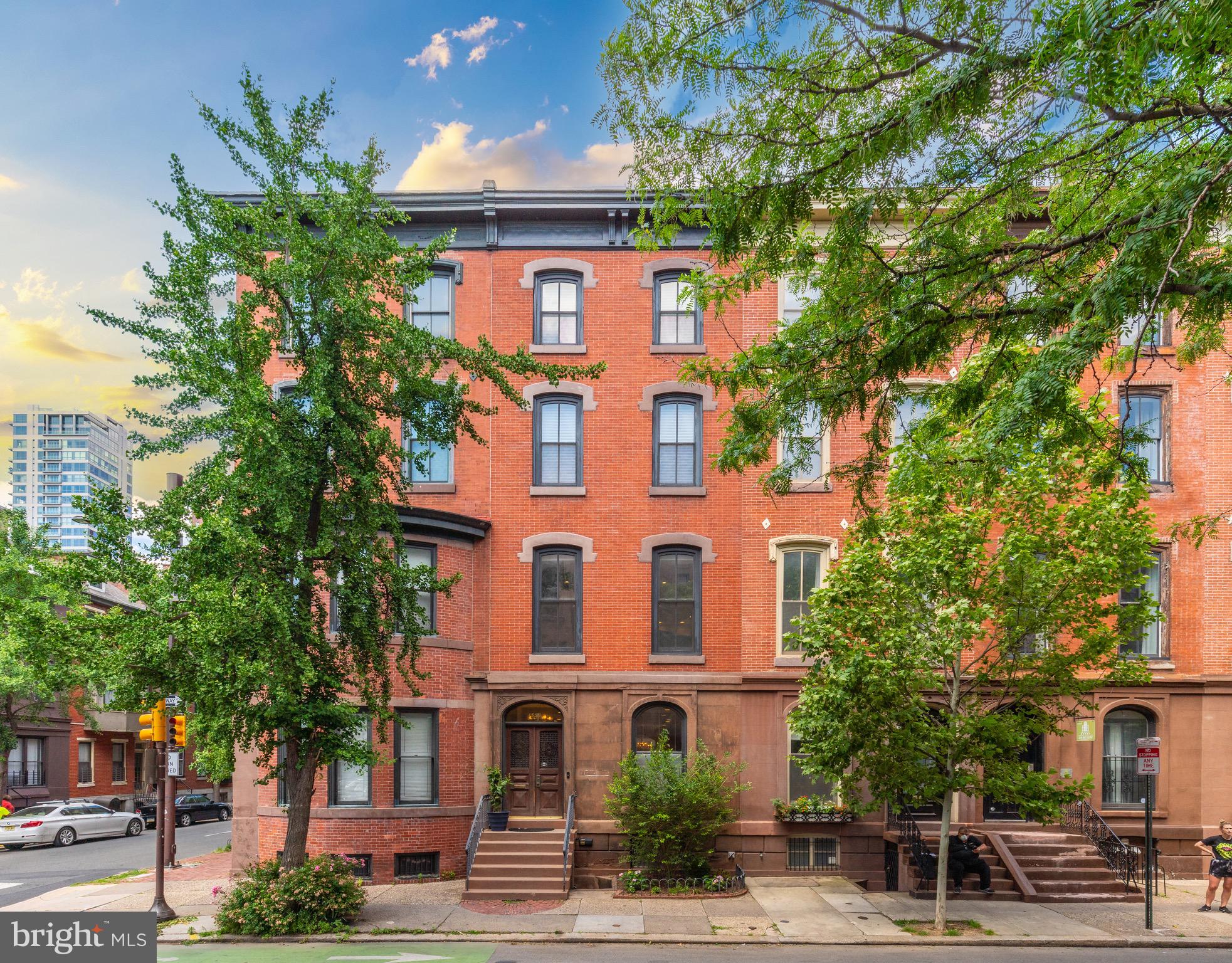 RITTENHOUSE SQUARE - Residential