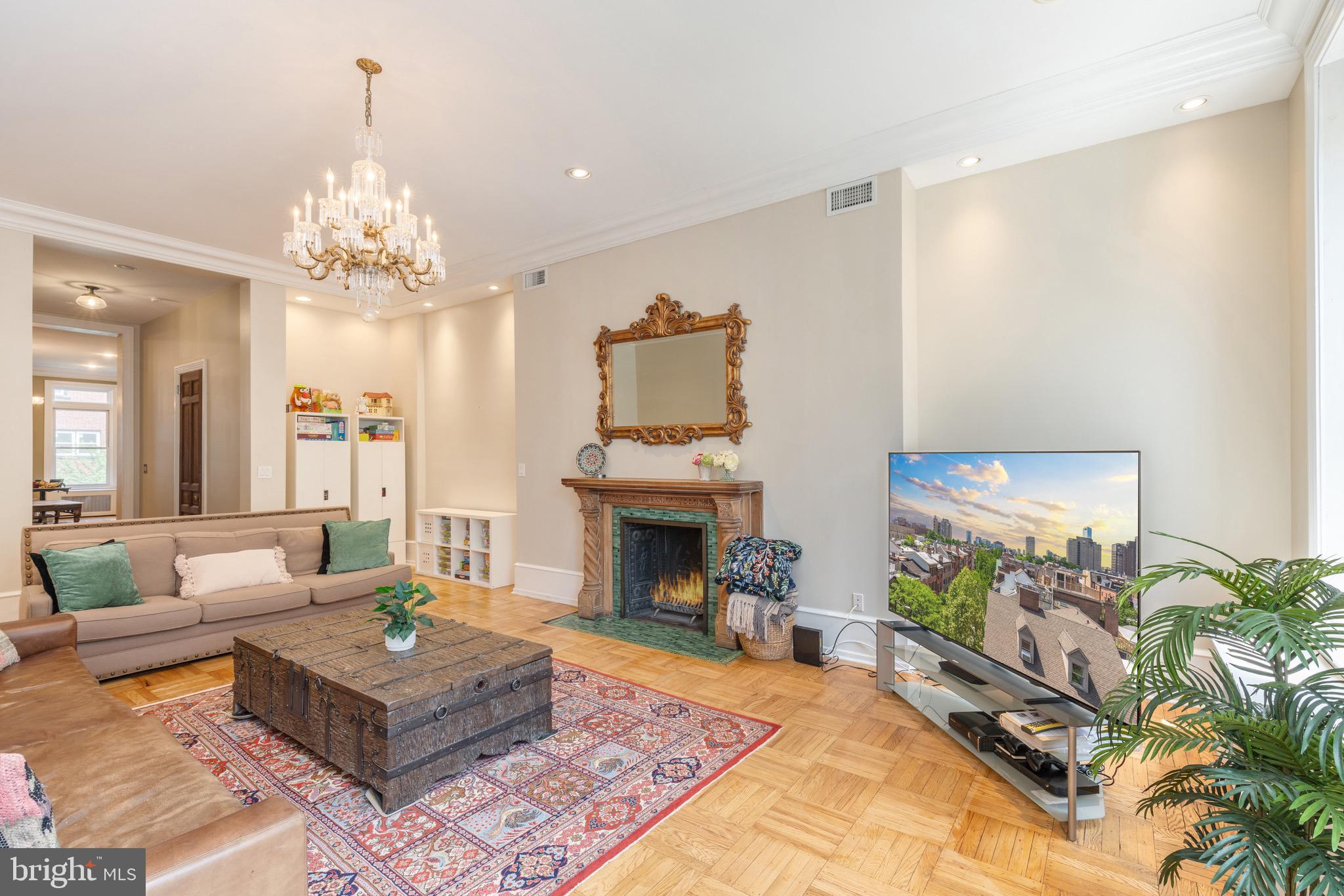 RITTENHOUSE SQUARE - Residential