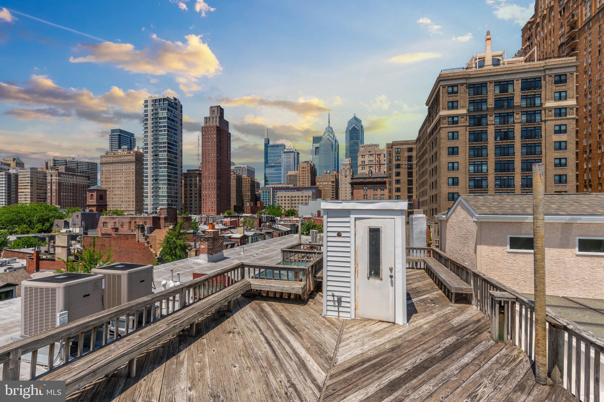 RITTENHOUSE SQUARE - Residential
