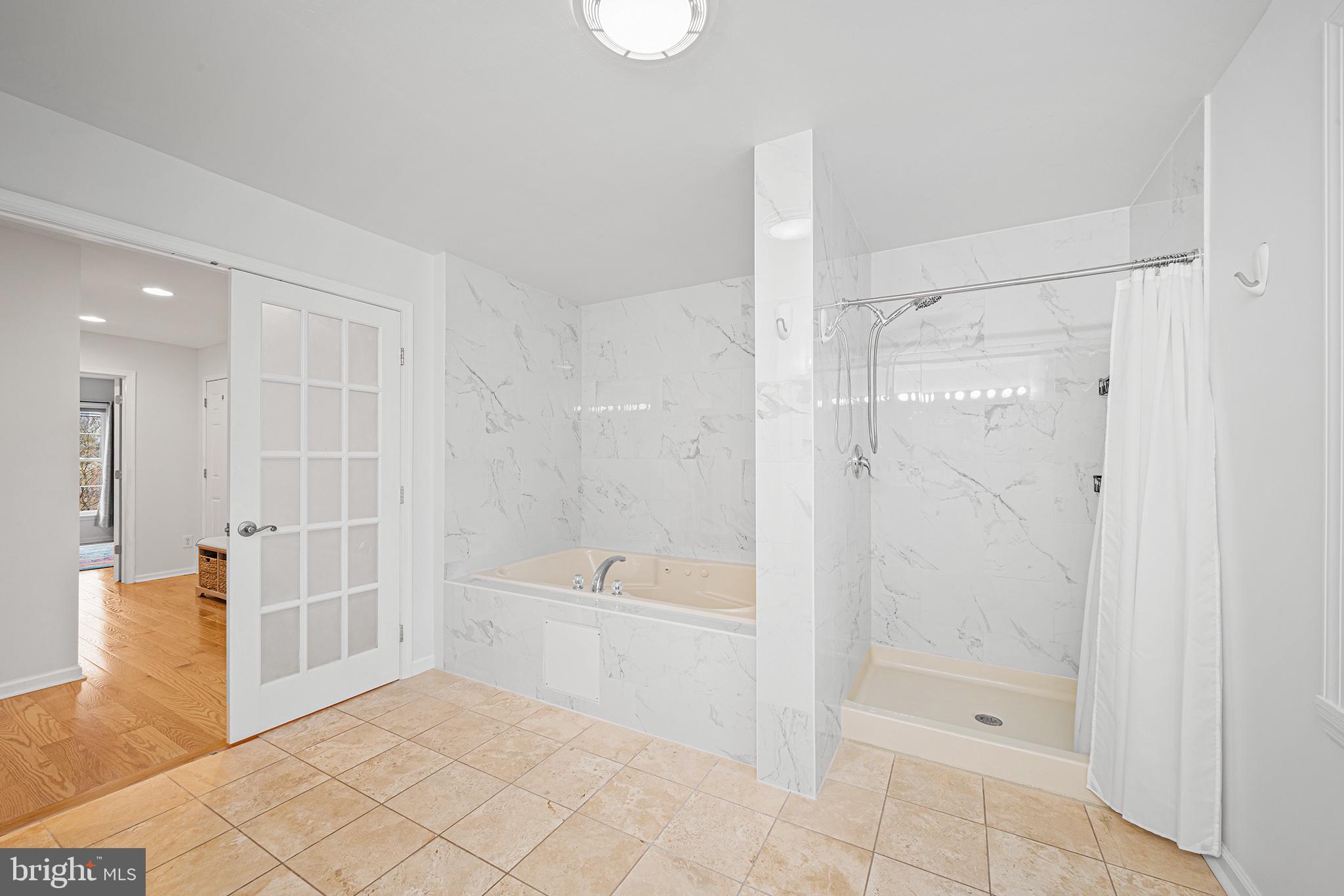 ART MUSEUM AREA - Residential