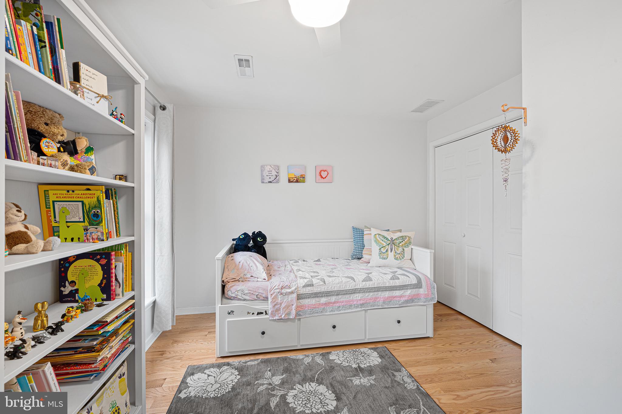 ART MUSEUM AREA - Residential