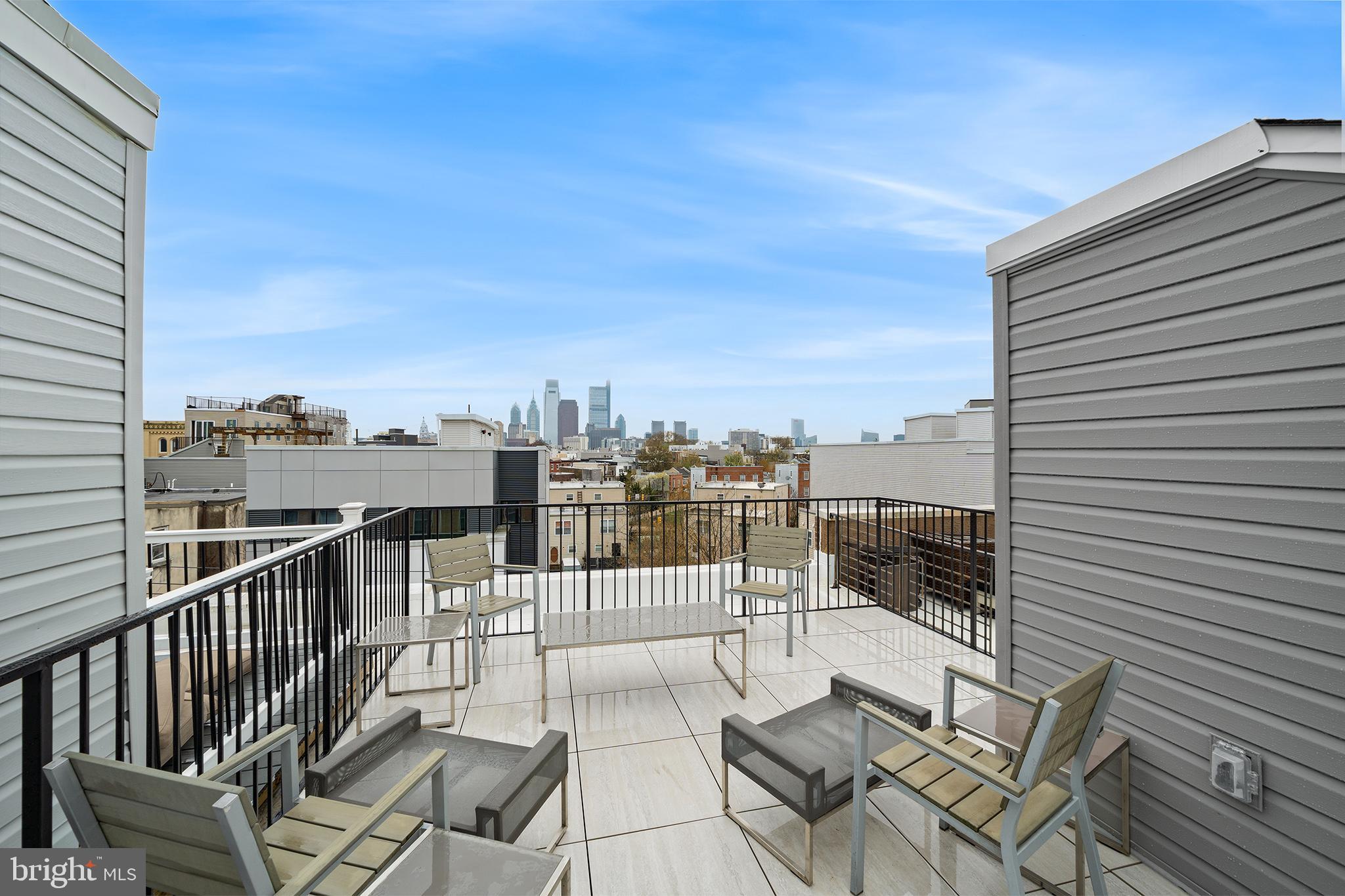 ART MUSEUM AREA - Residential