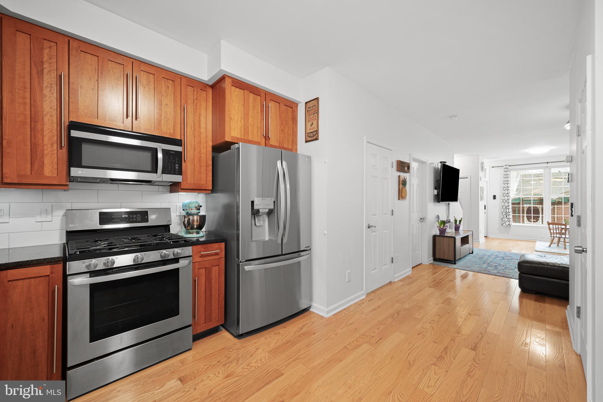 ART MUSEUM AREA - Residential