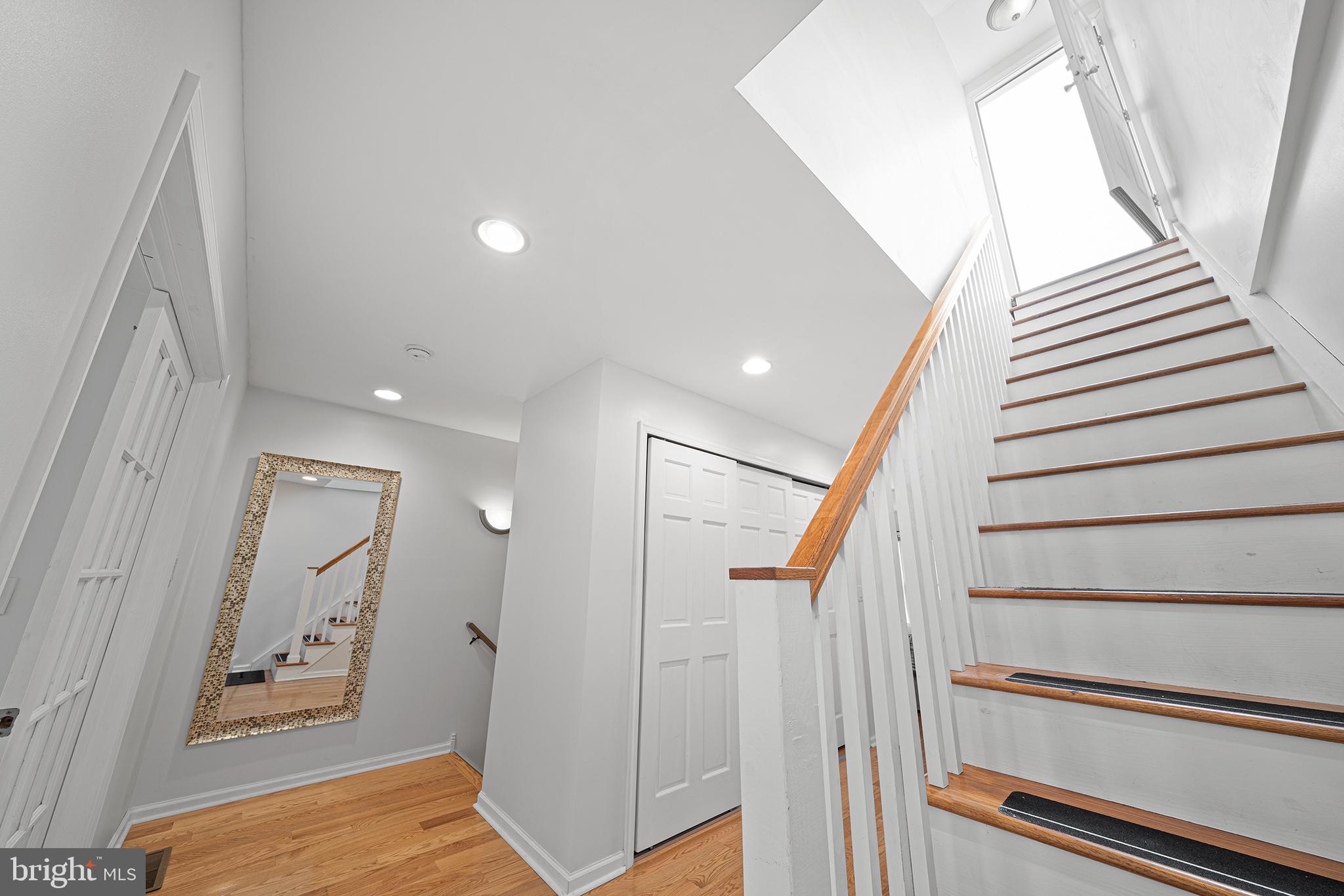 ART MUSEUM AREA - Residential