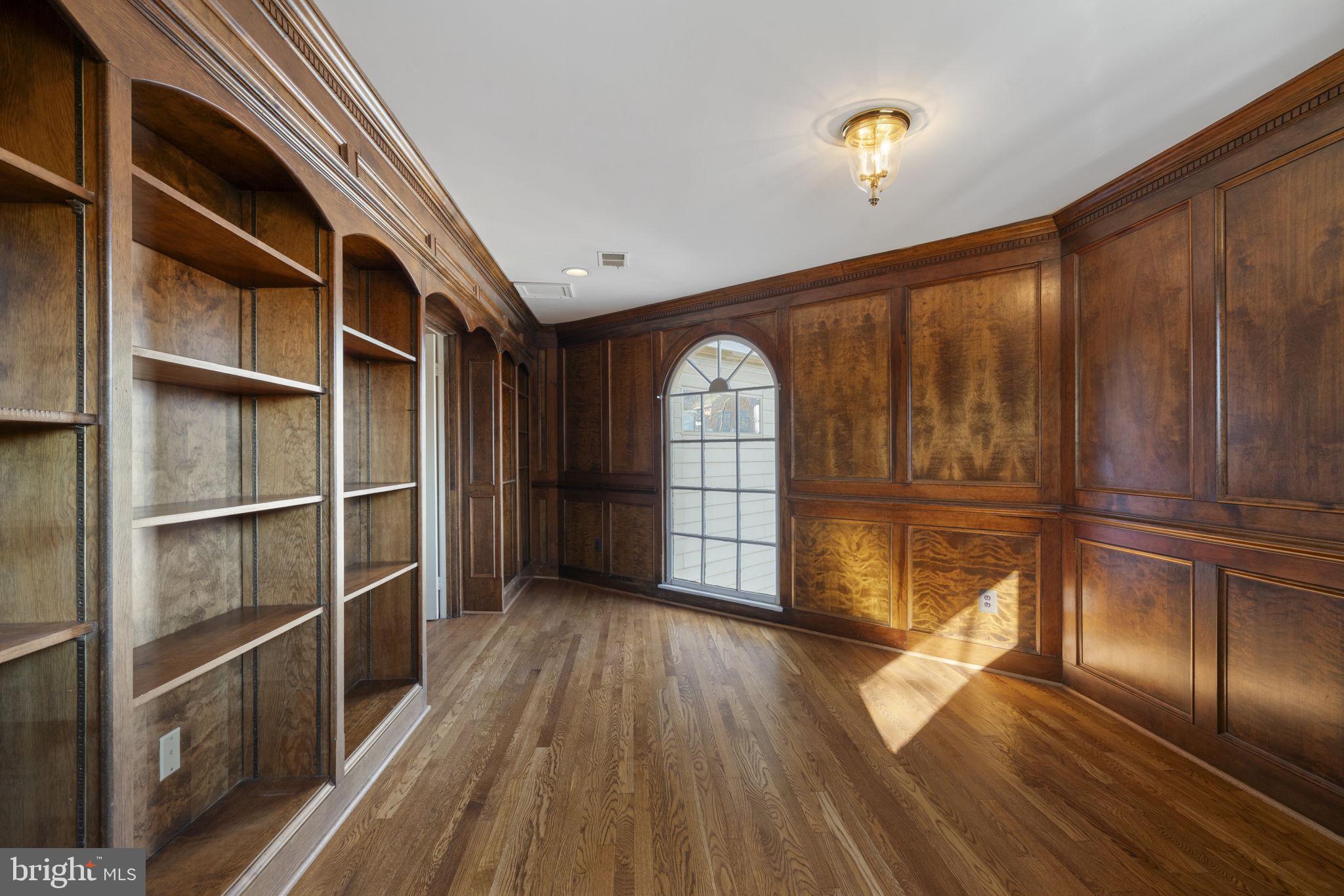 CEDAR CLUSTER TWNHSE - Residential