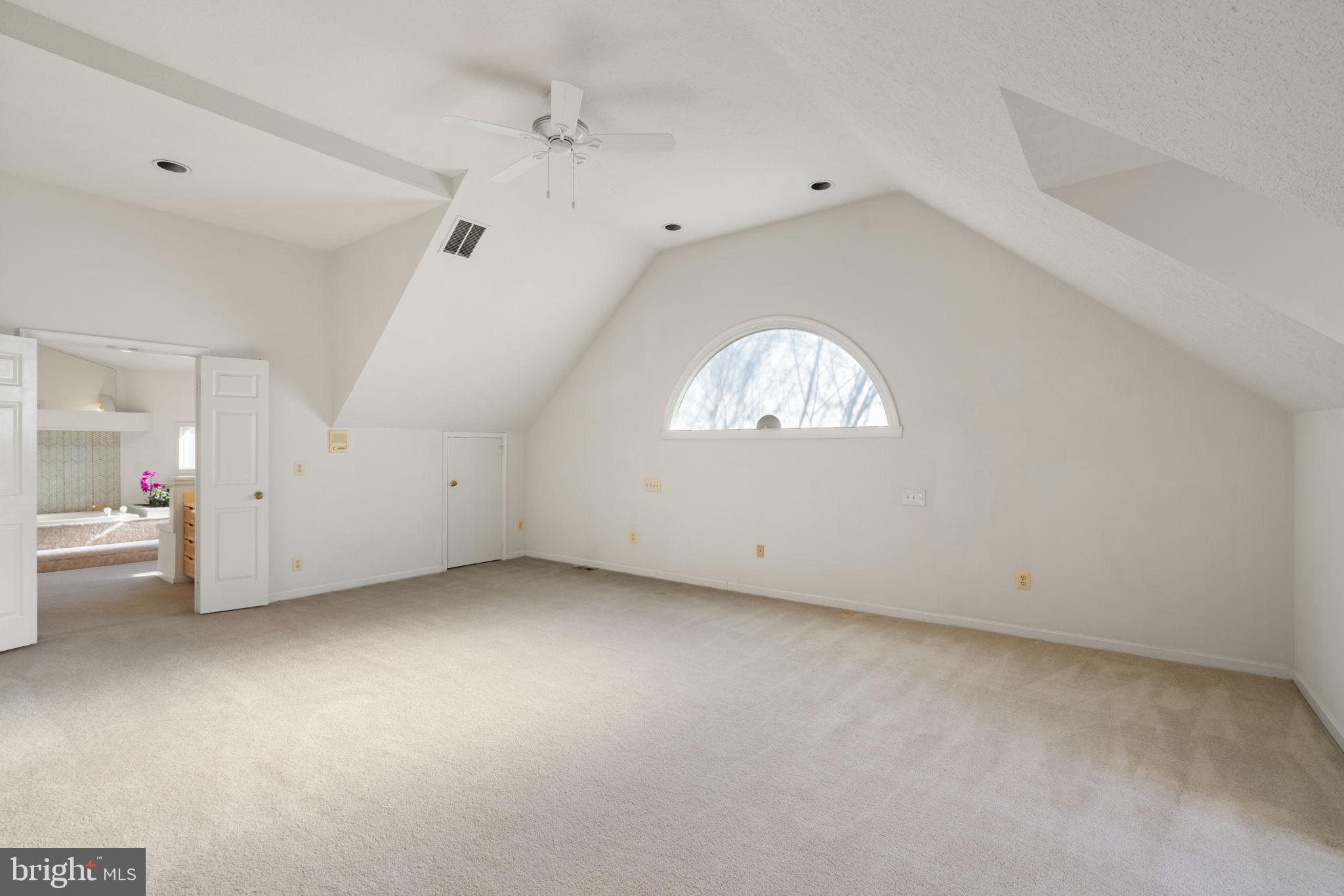 CEDAR CLUSTER TWNHSE - Residential