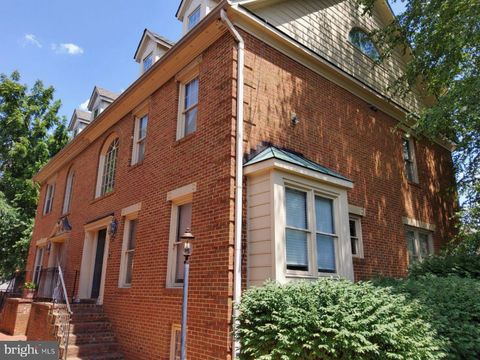 Property photo of 1537 Cedar Avenue, Mclean, VA 22101