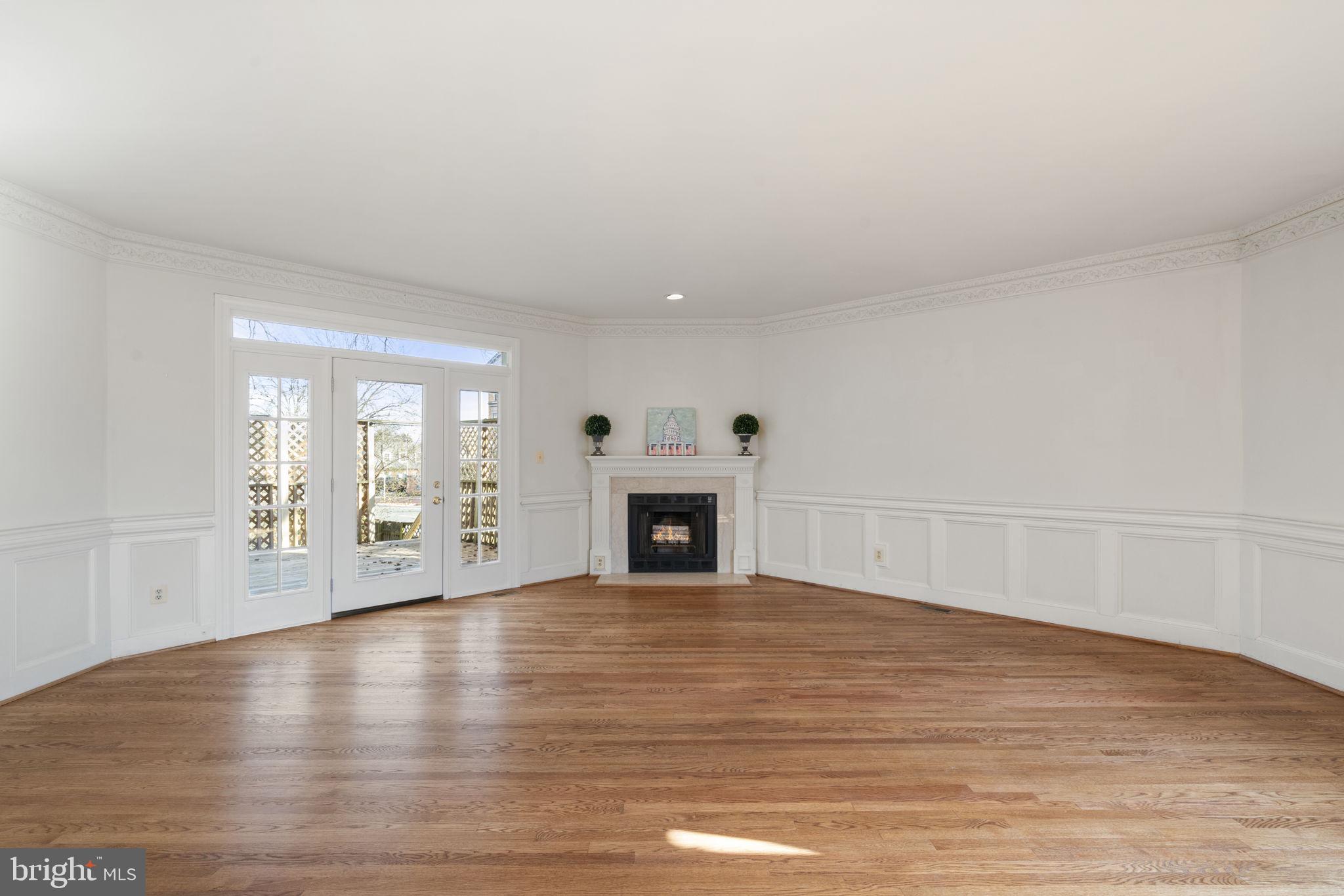 CEDAR CLUSTER TWNHSE - Residential