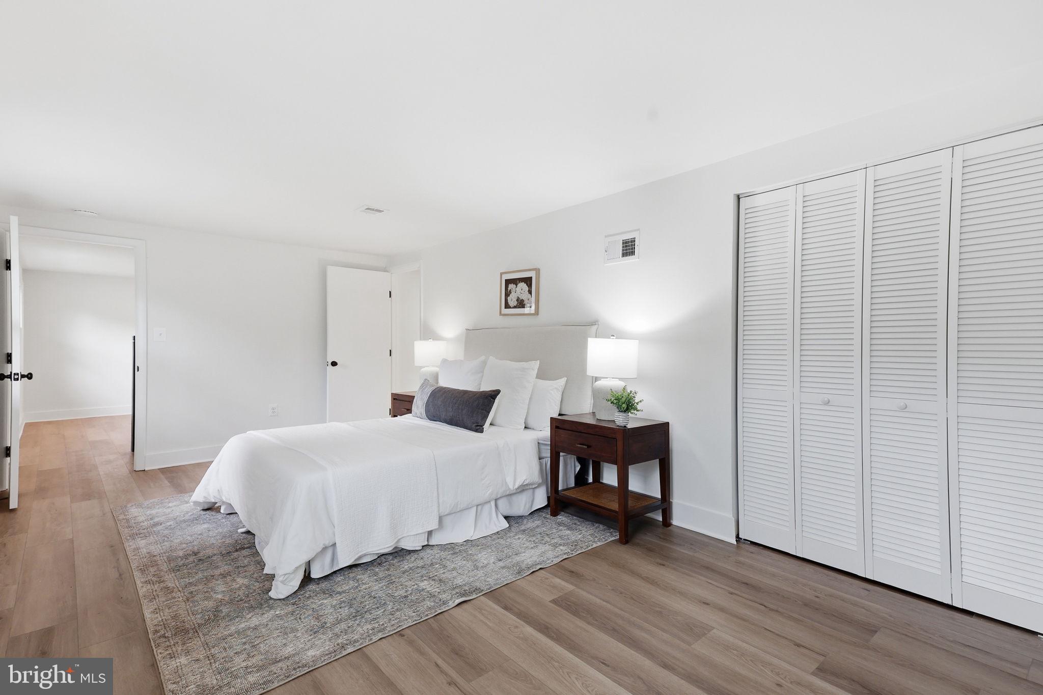 DALE CITY - Residential