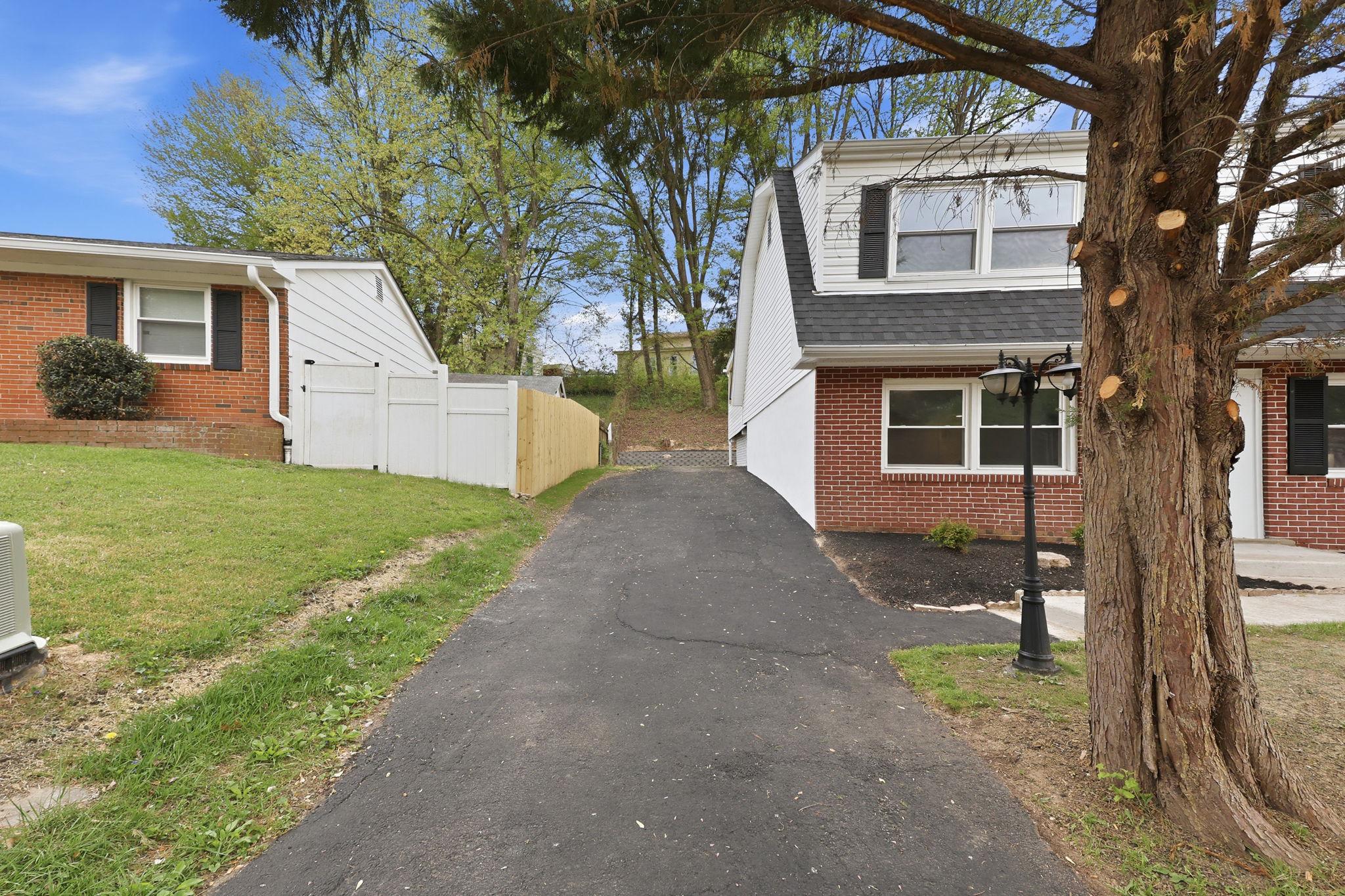 DALE CITY - Residential