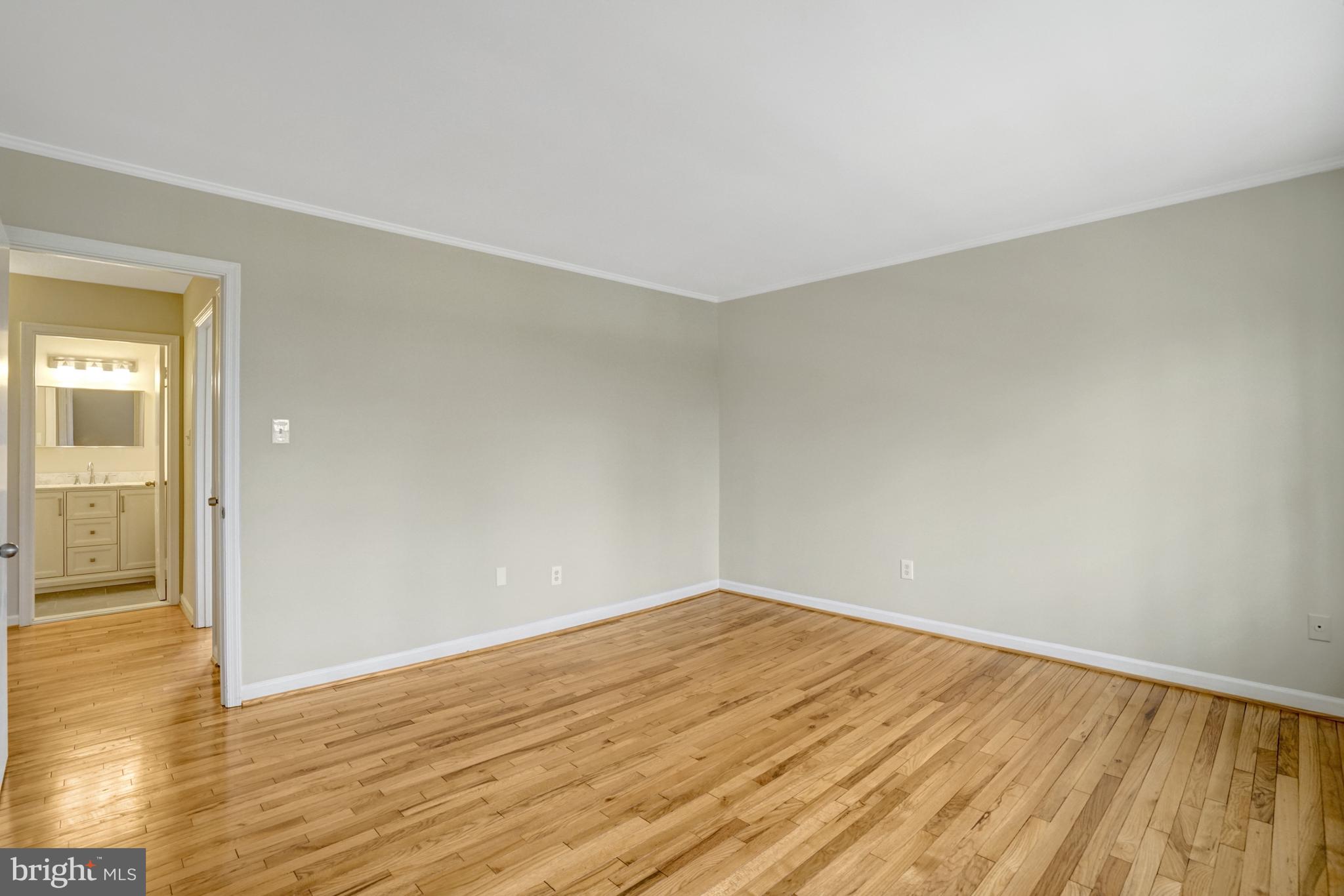 CHARLESTOWN - Residential