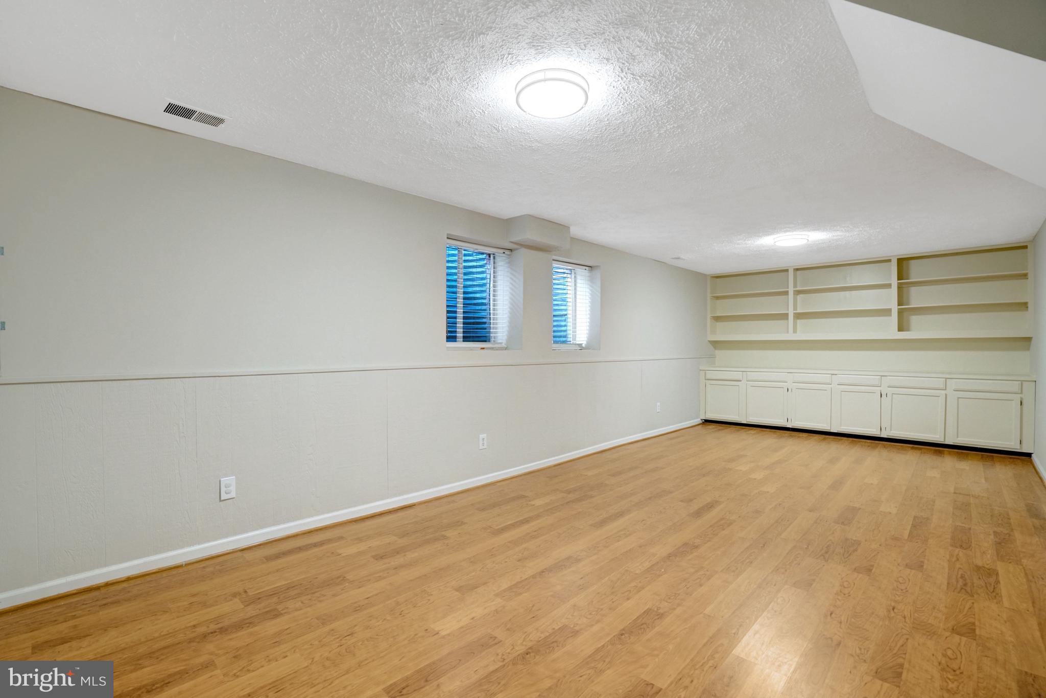 CHARLESTOWN - Residential