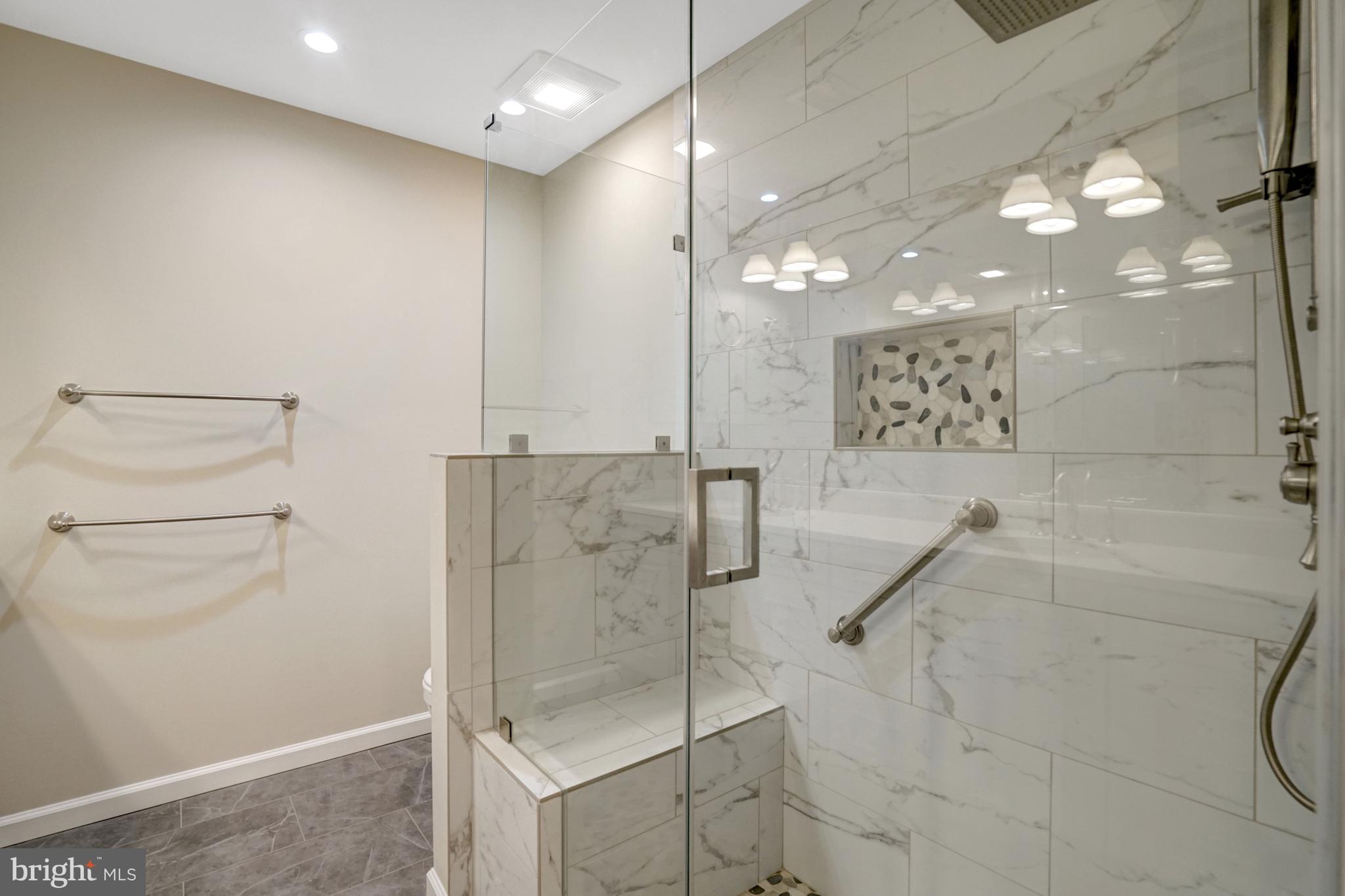 CHARLESTOWN - Residential