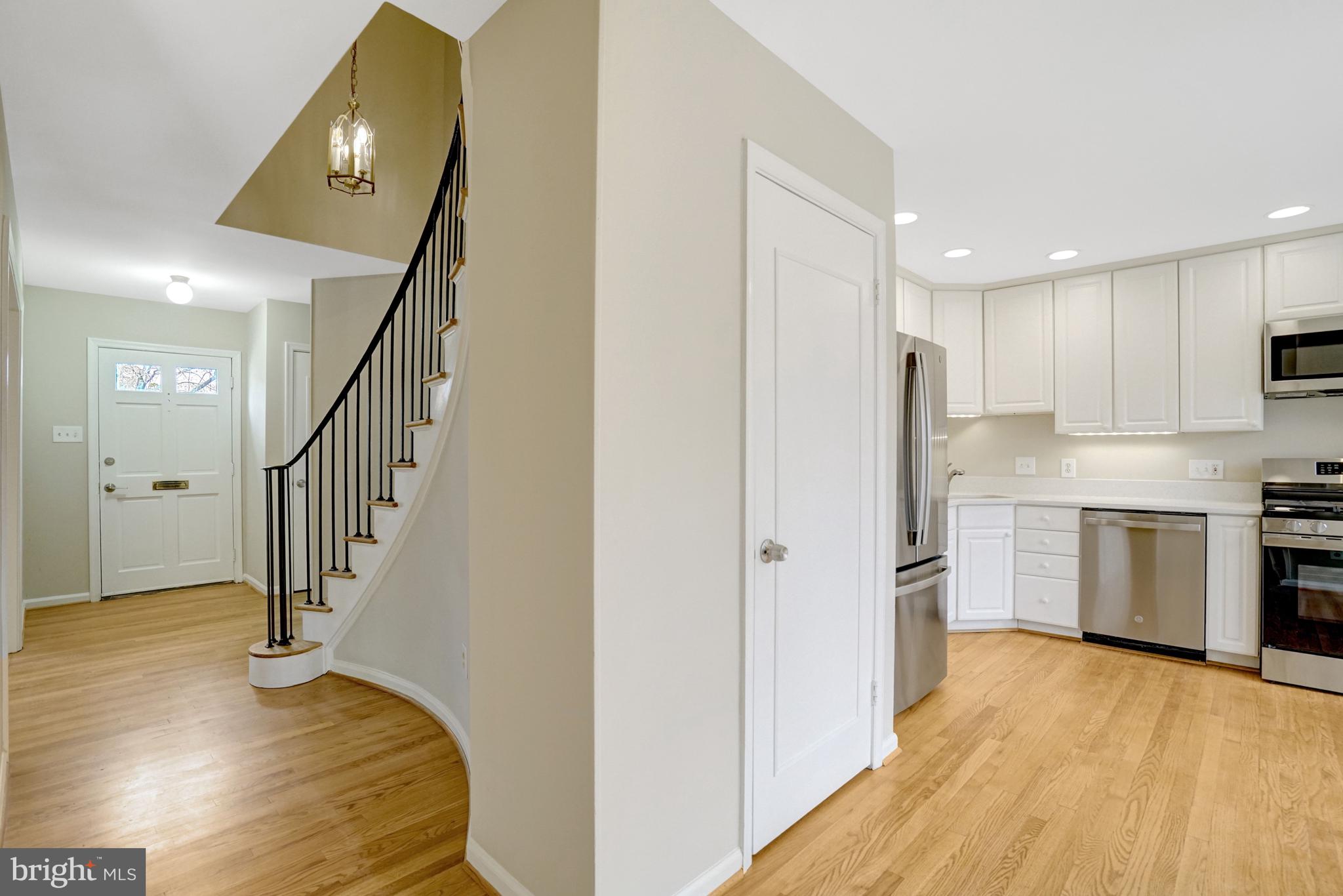 CHARLESTOWN - Residential