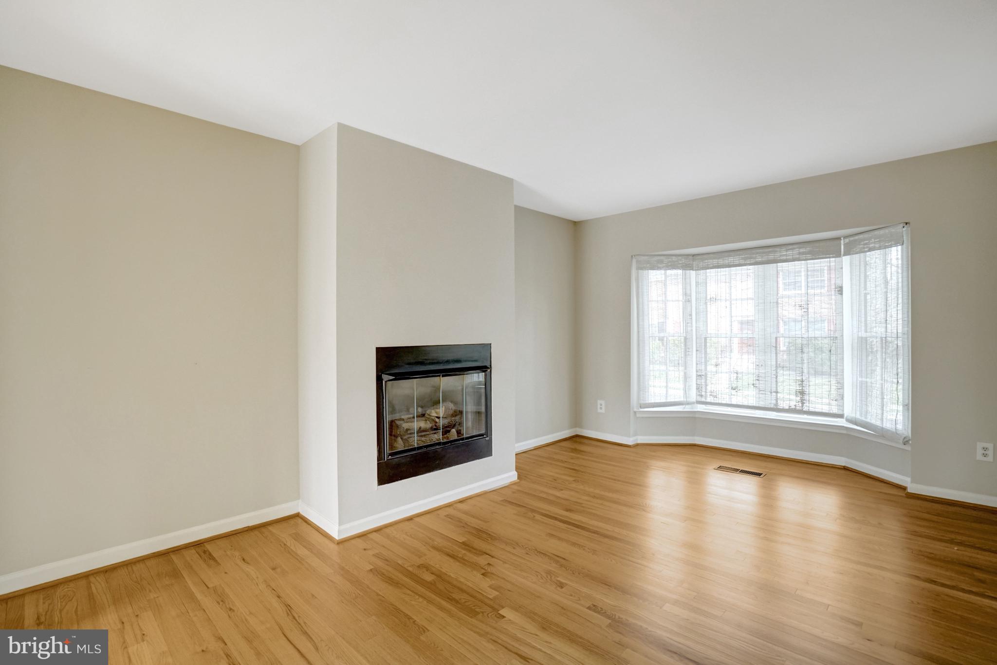 CHARLESTOWN - Residential