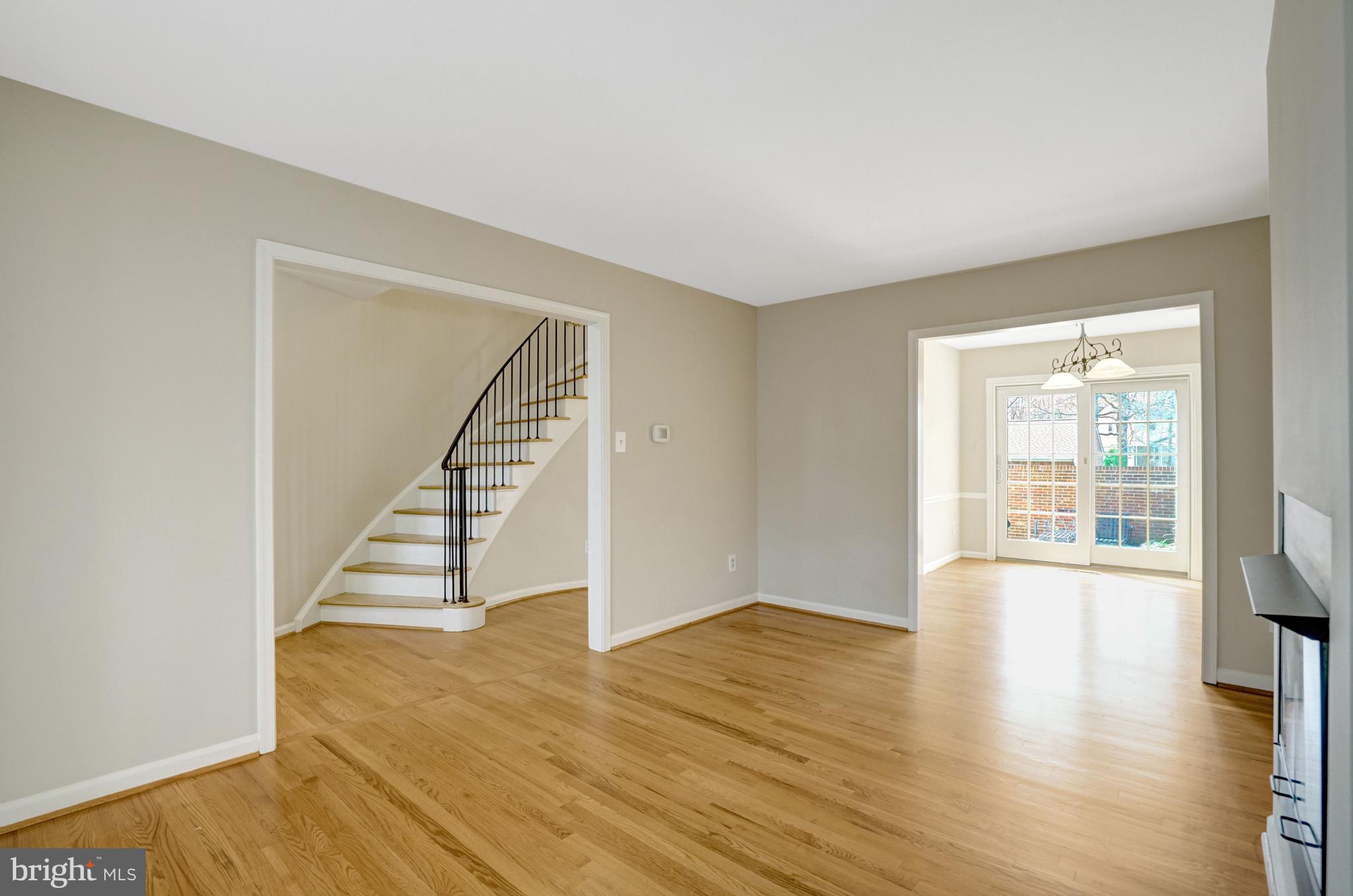 CHARLESTOWN - Residential