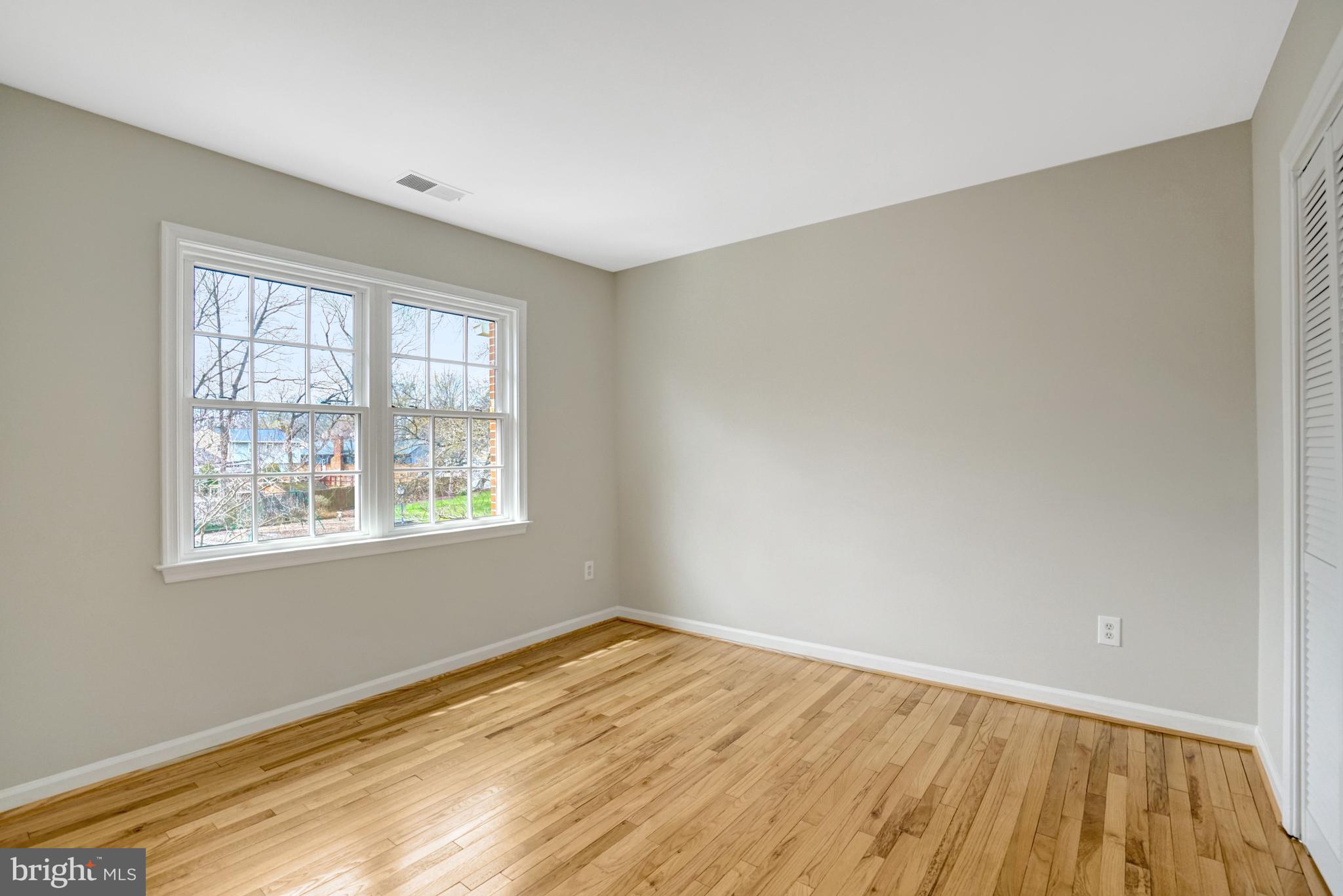 CHARLESTOWN - Residential