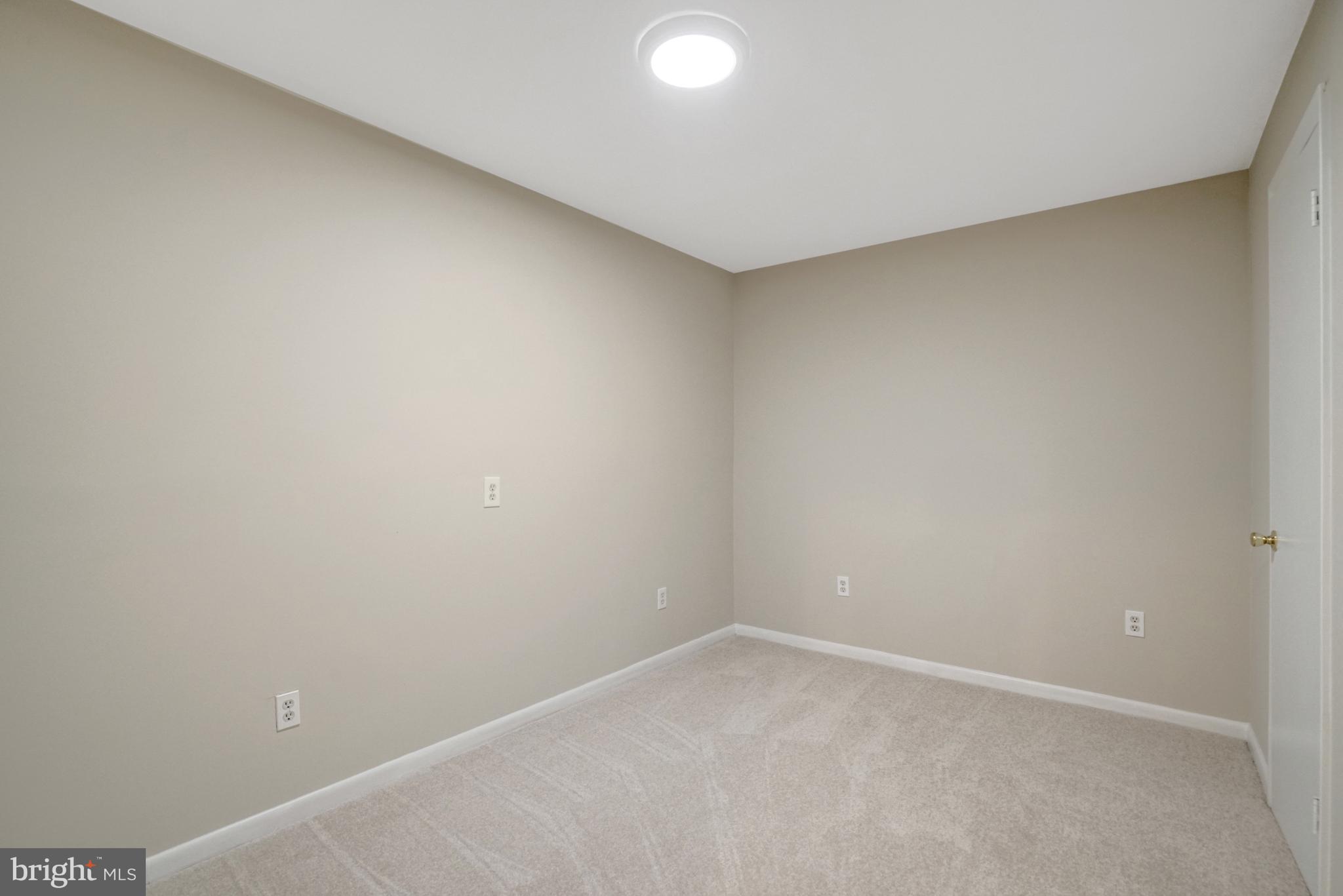 CHARLESTOWN - Residential