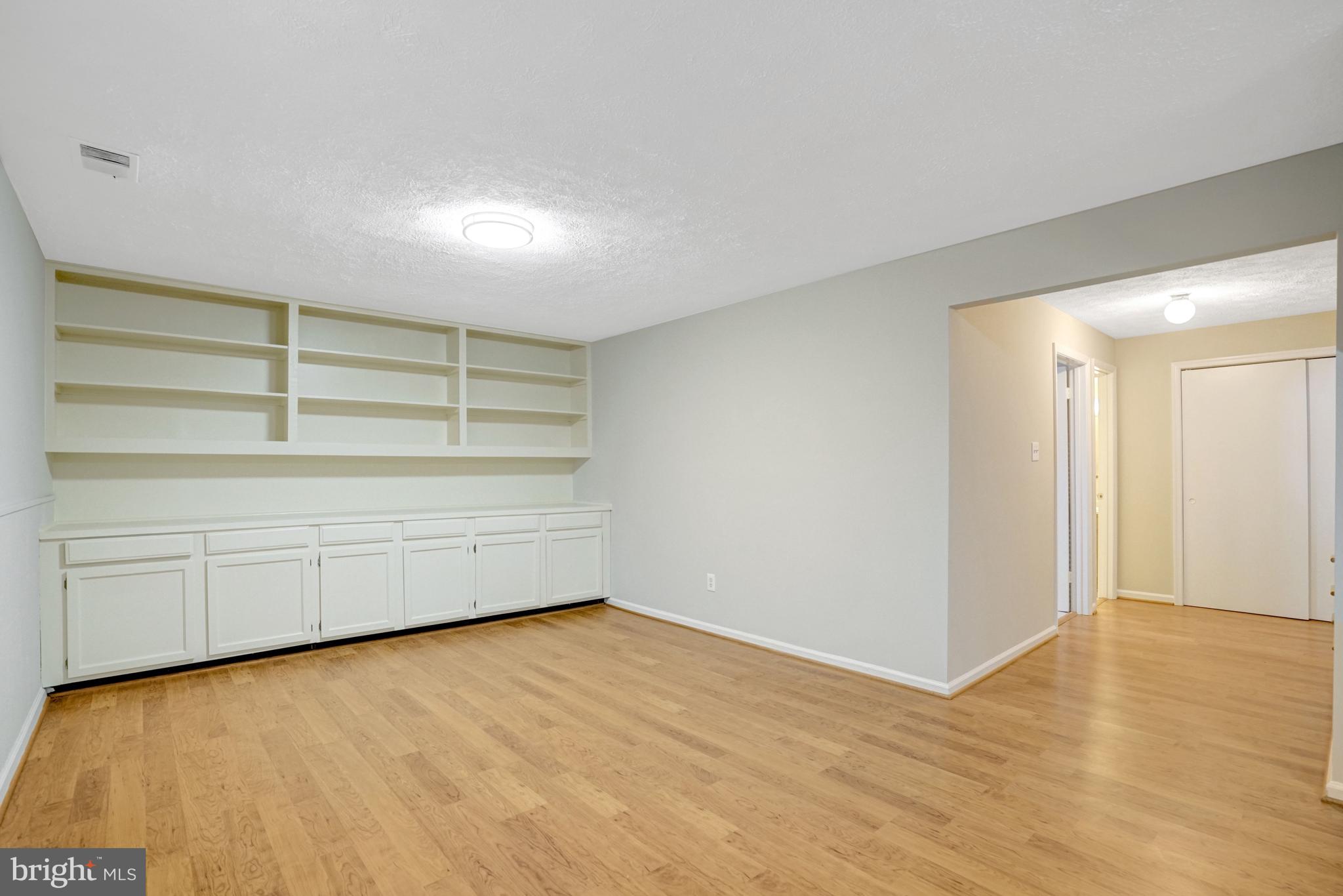 CHARLESTOWN - Residential