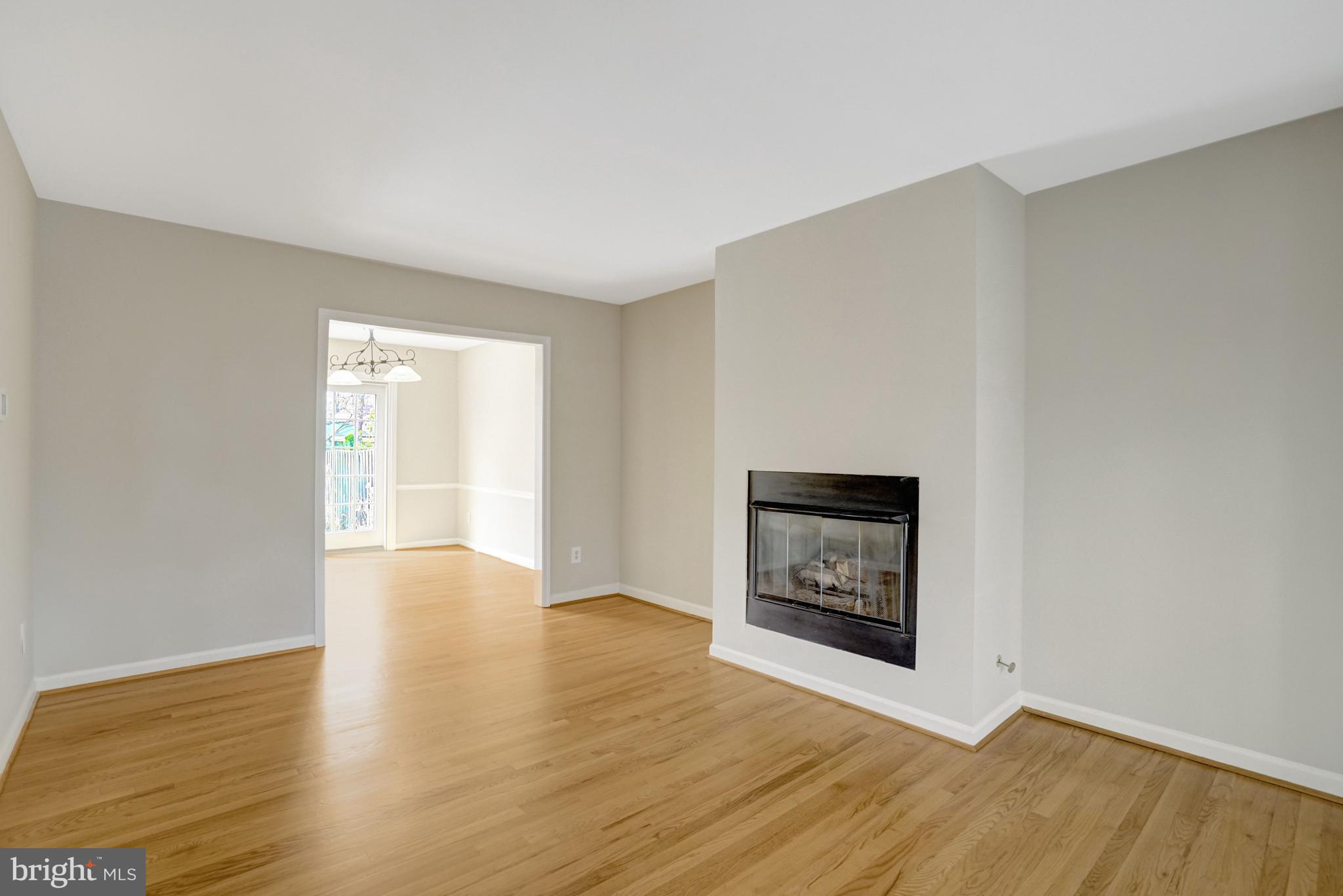 CHARLESTOWN - Residential