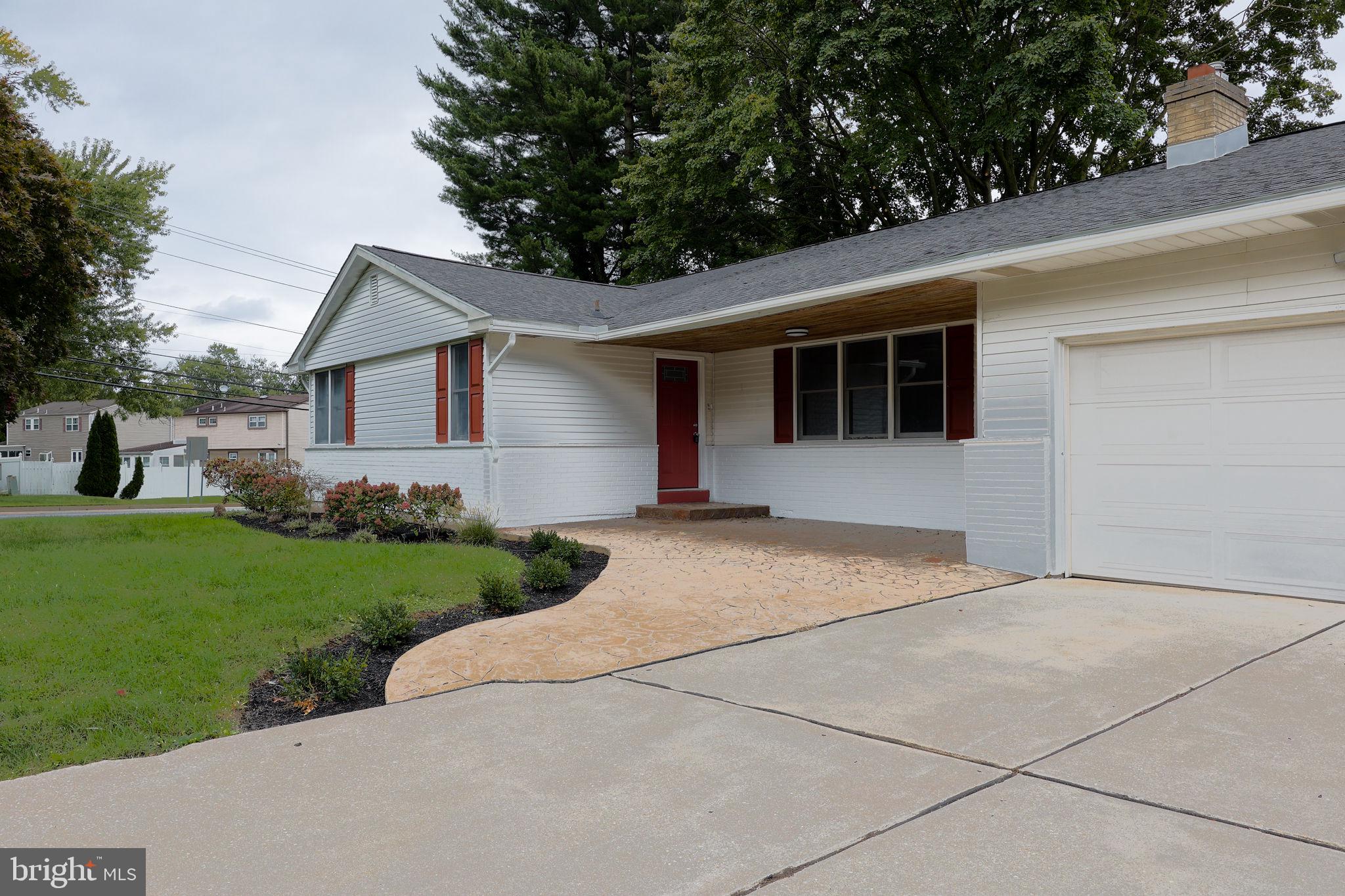 2010 WEATHERTON DRIVE