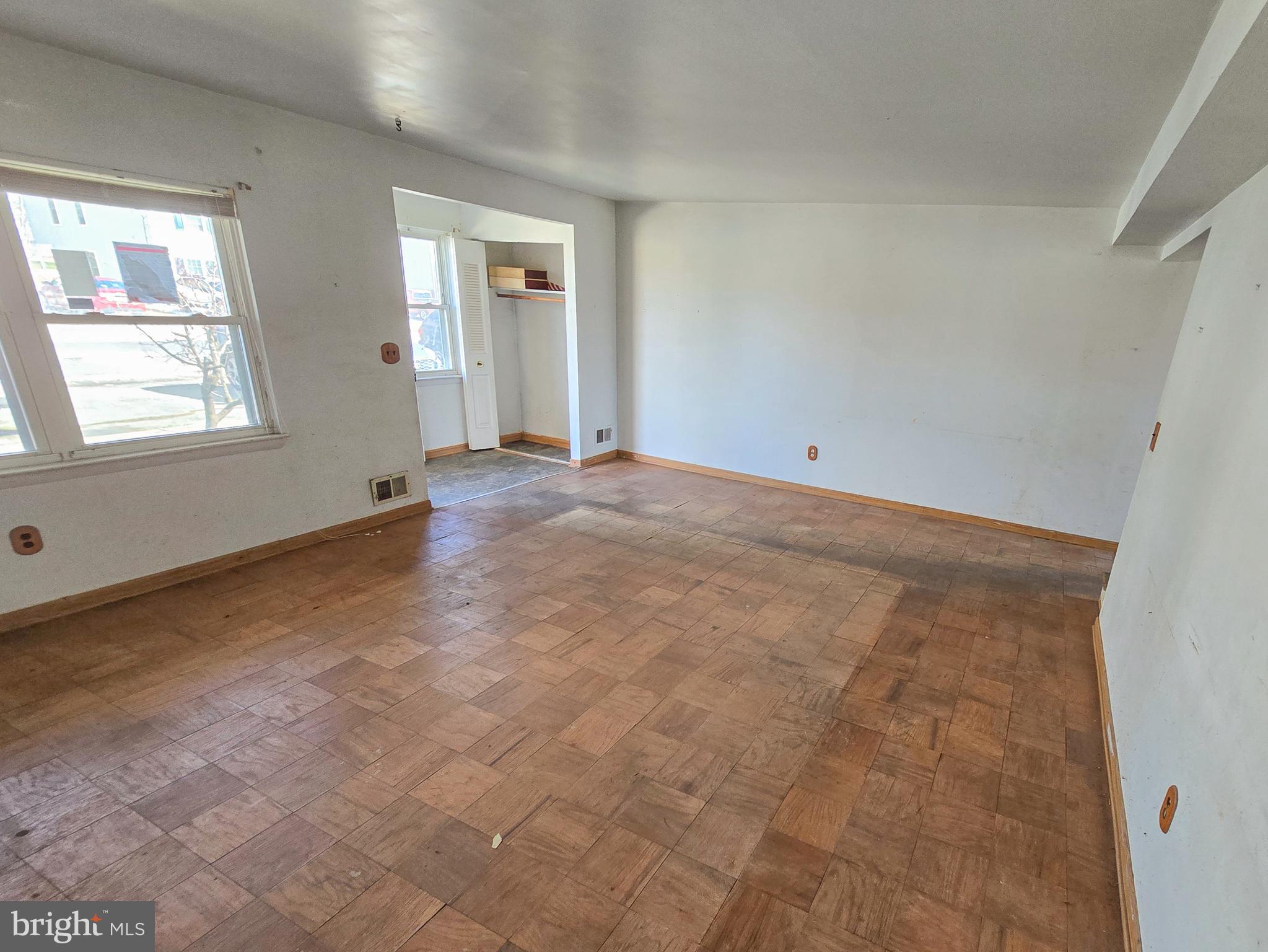 HARRINGTON MEADOWS - Residential