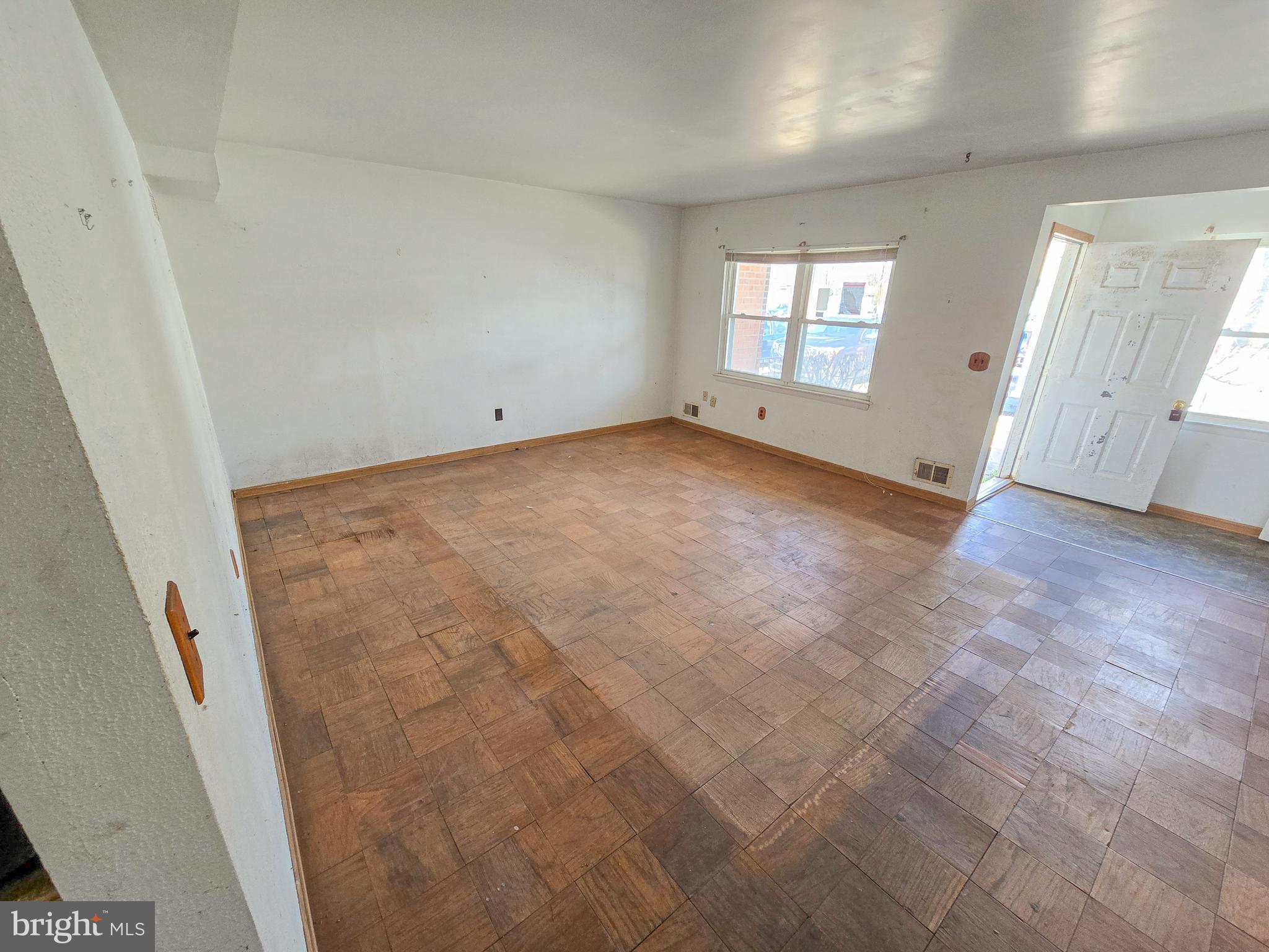 HARRINGTON MEADOWS - Residential