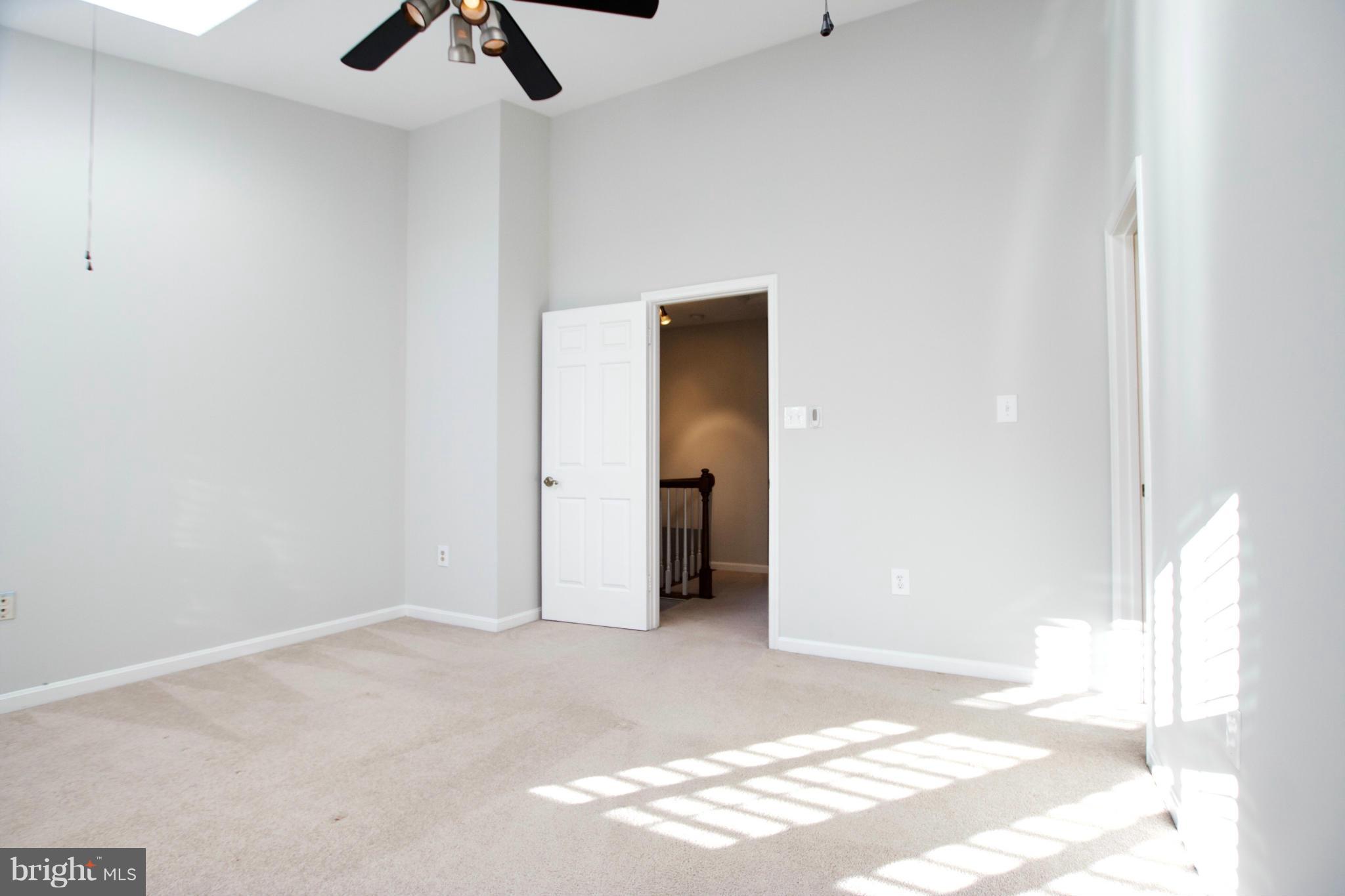 TOWNES/NOTTINGHL/RVRVIEW - Residential Lease