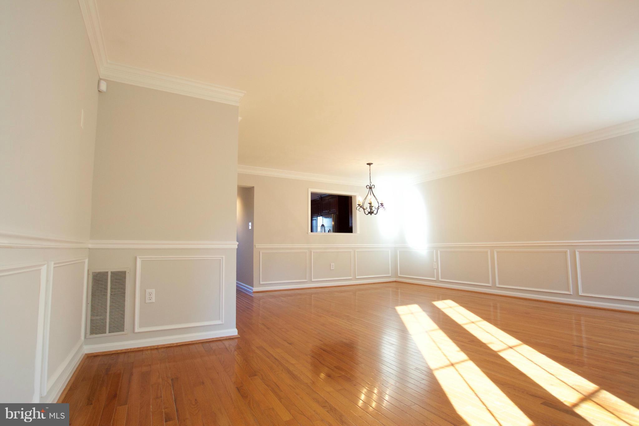 TOWNES/NOTTINGHL/RVRVIEW - Residential Lease